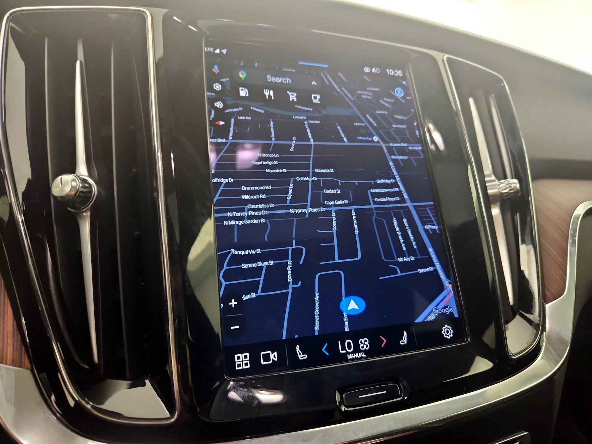 Thumbnail: 2024 Volvo S60 - 14