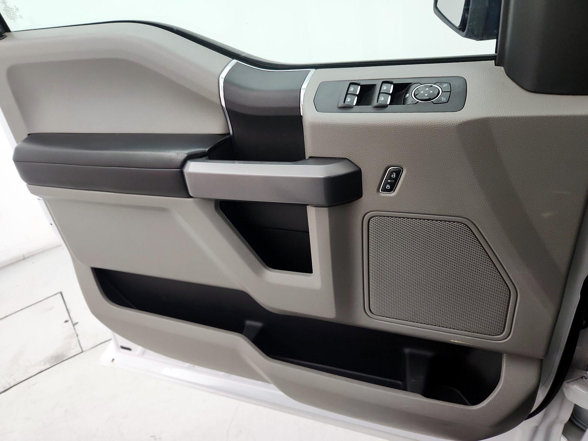 Thumbnail: 2018 Ford F-150 - 12