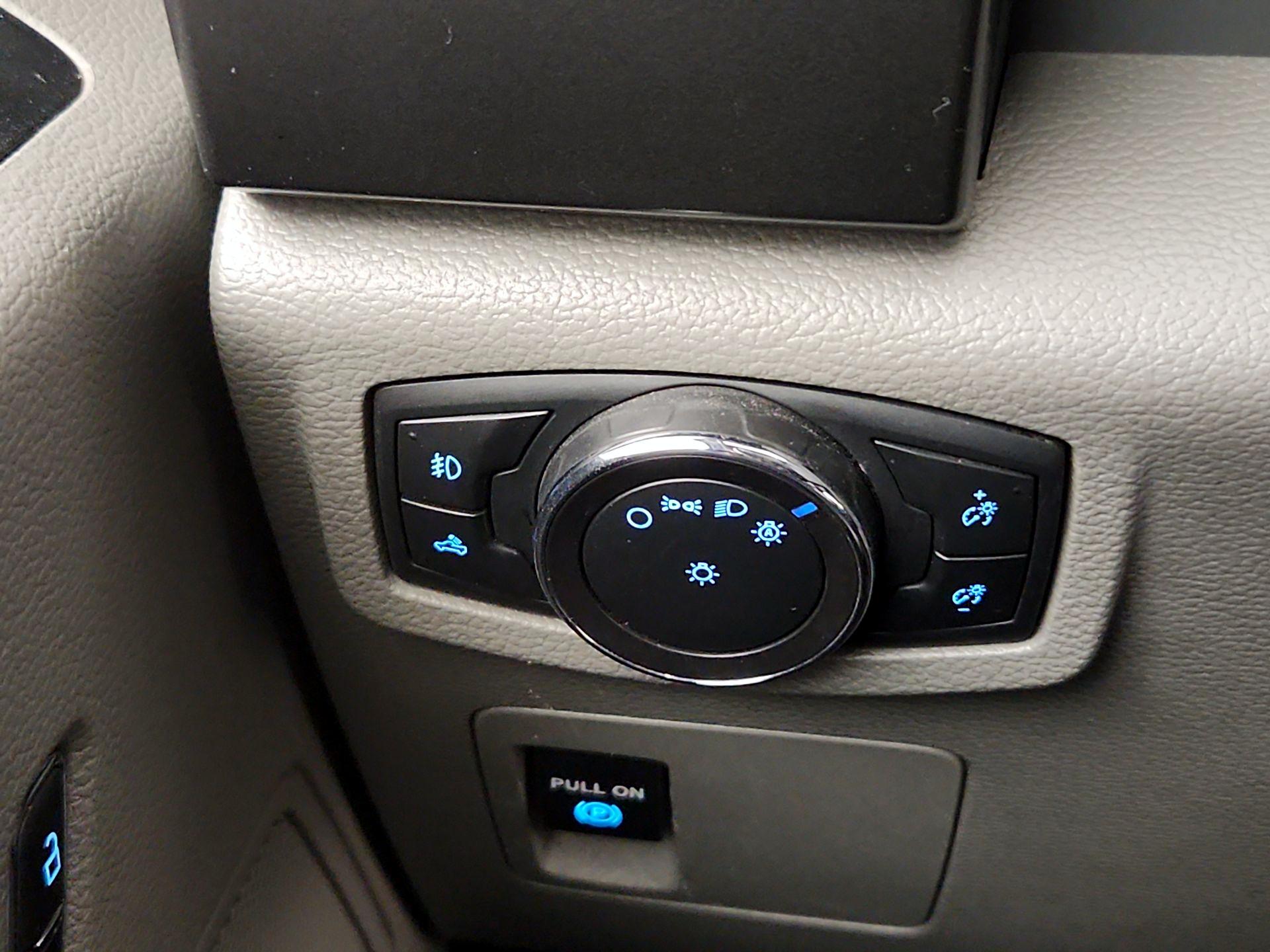 Thumbnail: 2018 Ford F-150 - 13