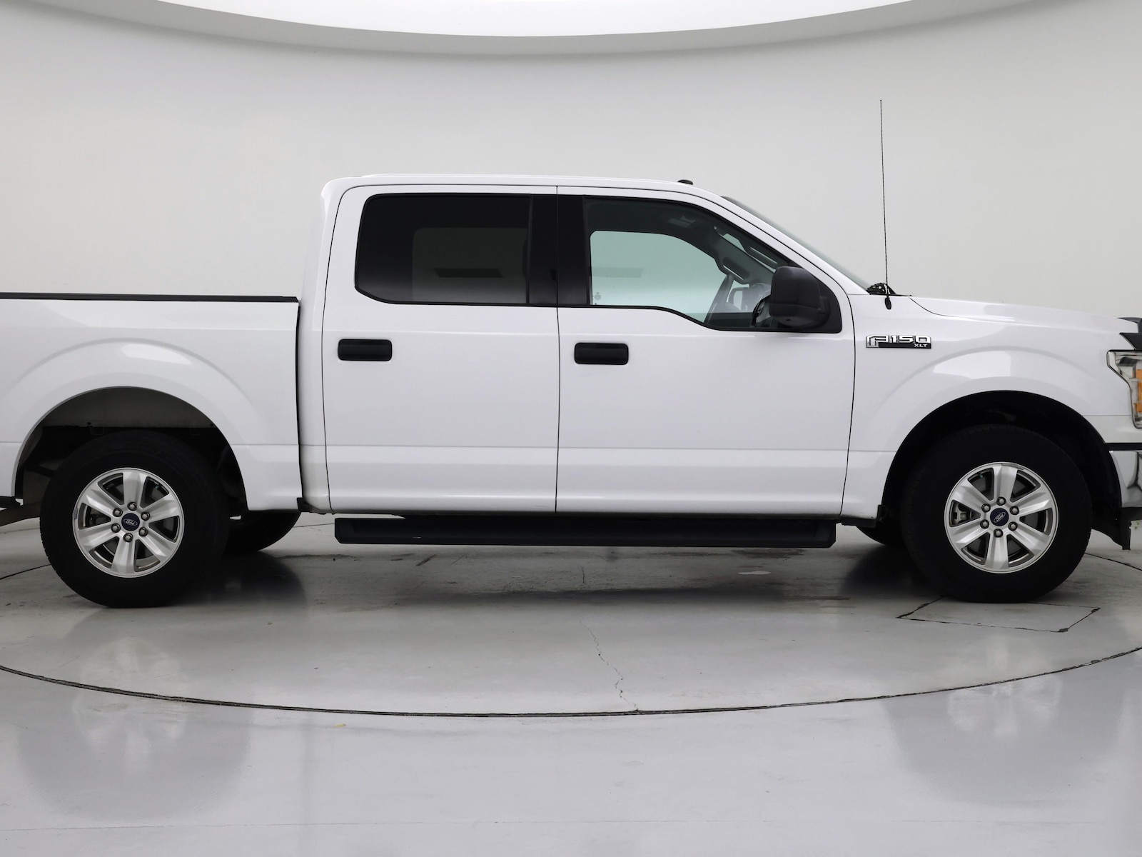 2018 Ford F-150 XLT - Photo 8