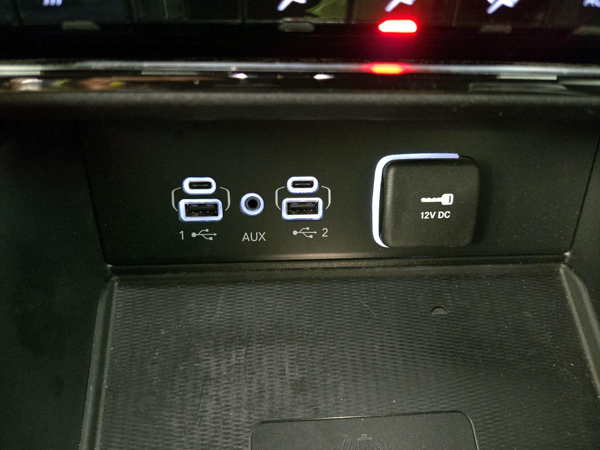 Thumbnail: 2024 Jeep Grand Cherokee - 18