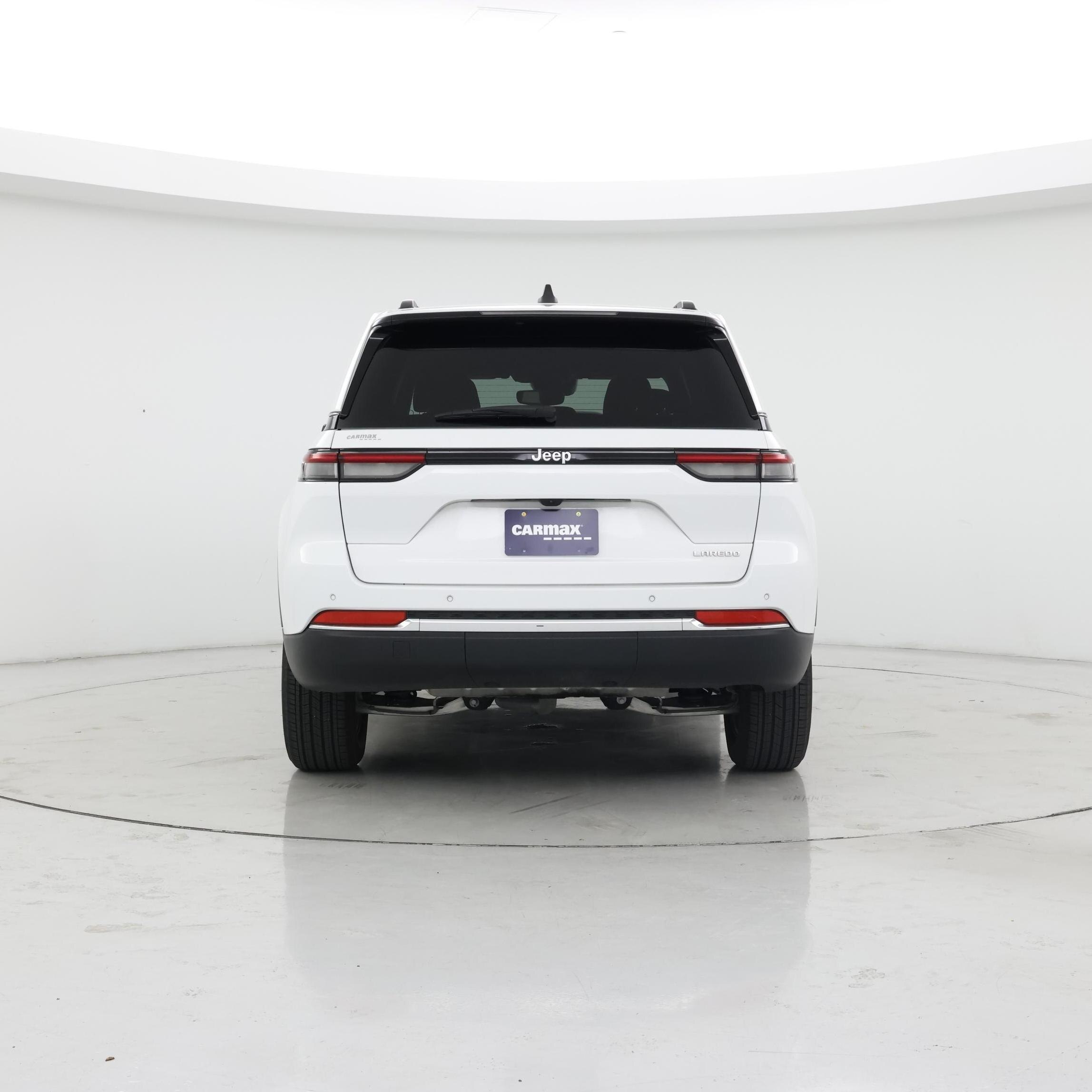 Thumbnail: 2024 Jeep Grand Cherokee - 6