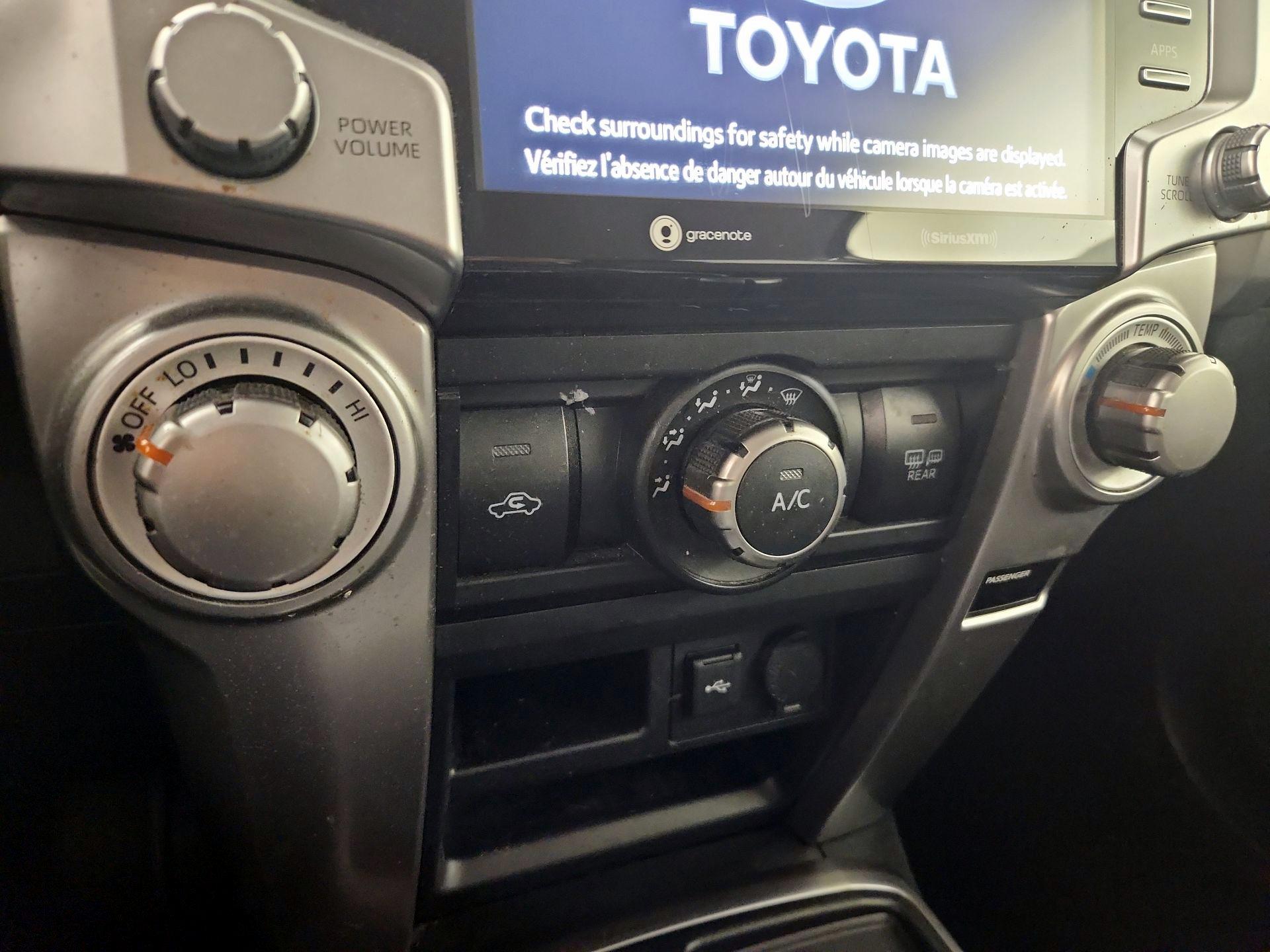 Thumbnail: 2021 Toyota 4Runner - 16