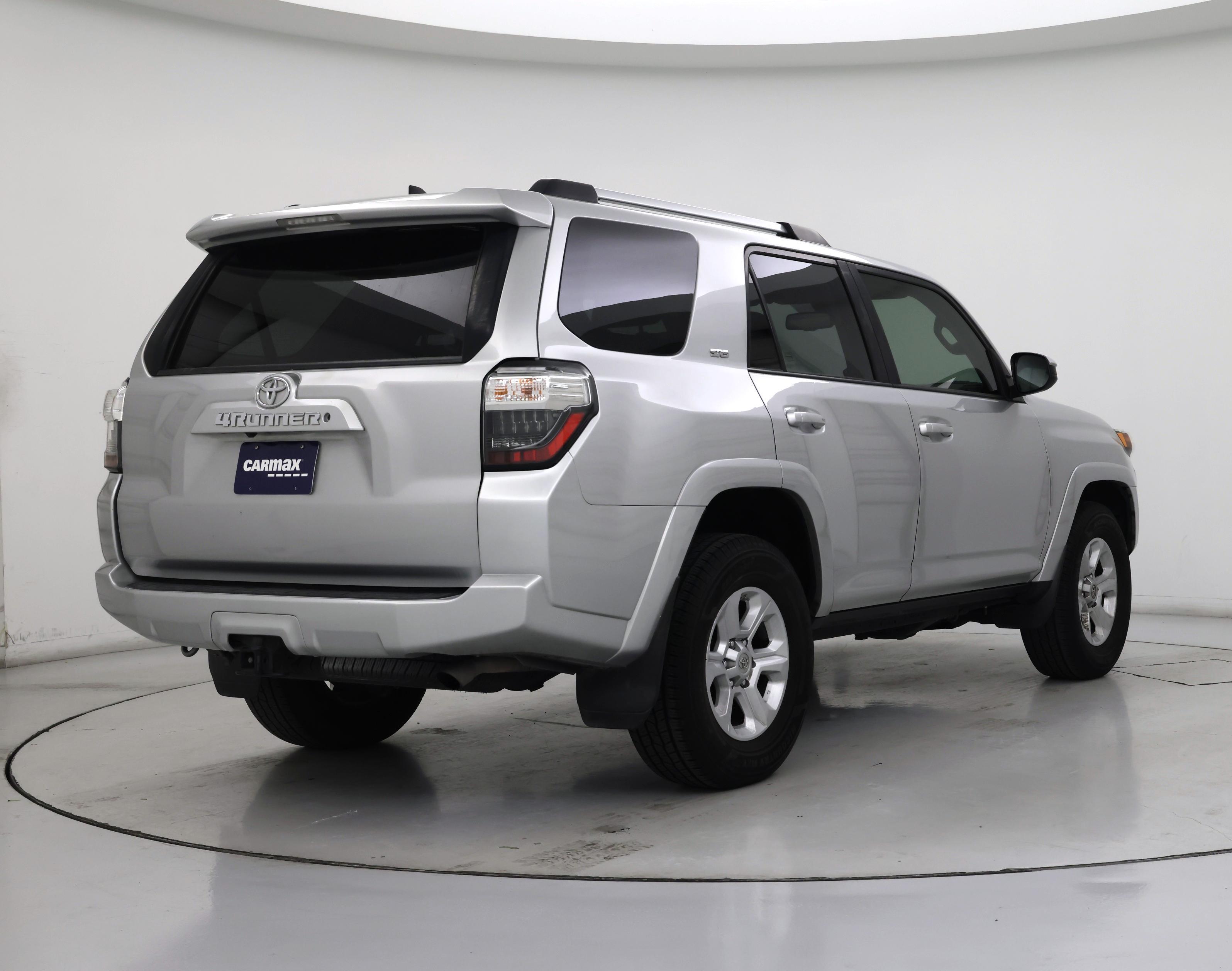 Thumbnail: 2021 Toyota 4Runner - 8