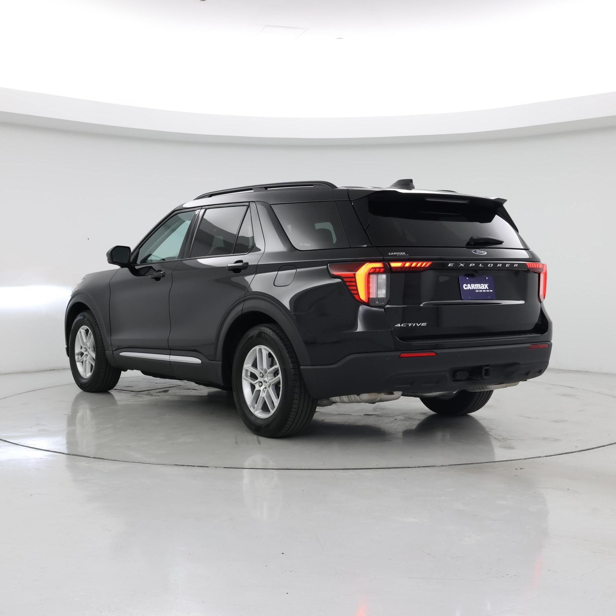 Thumbnail: 2025 Ford Explorer - 2