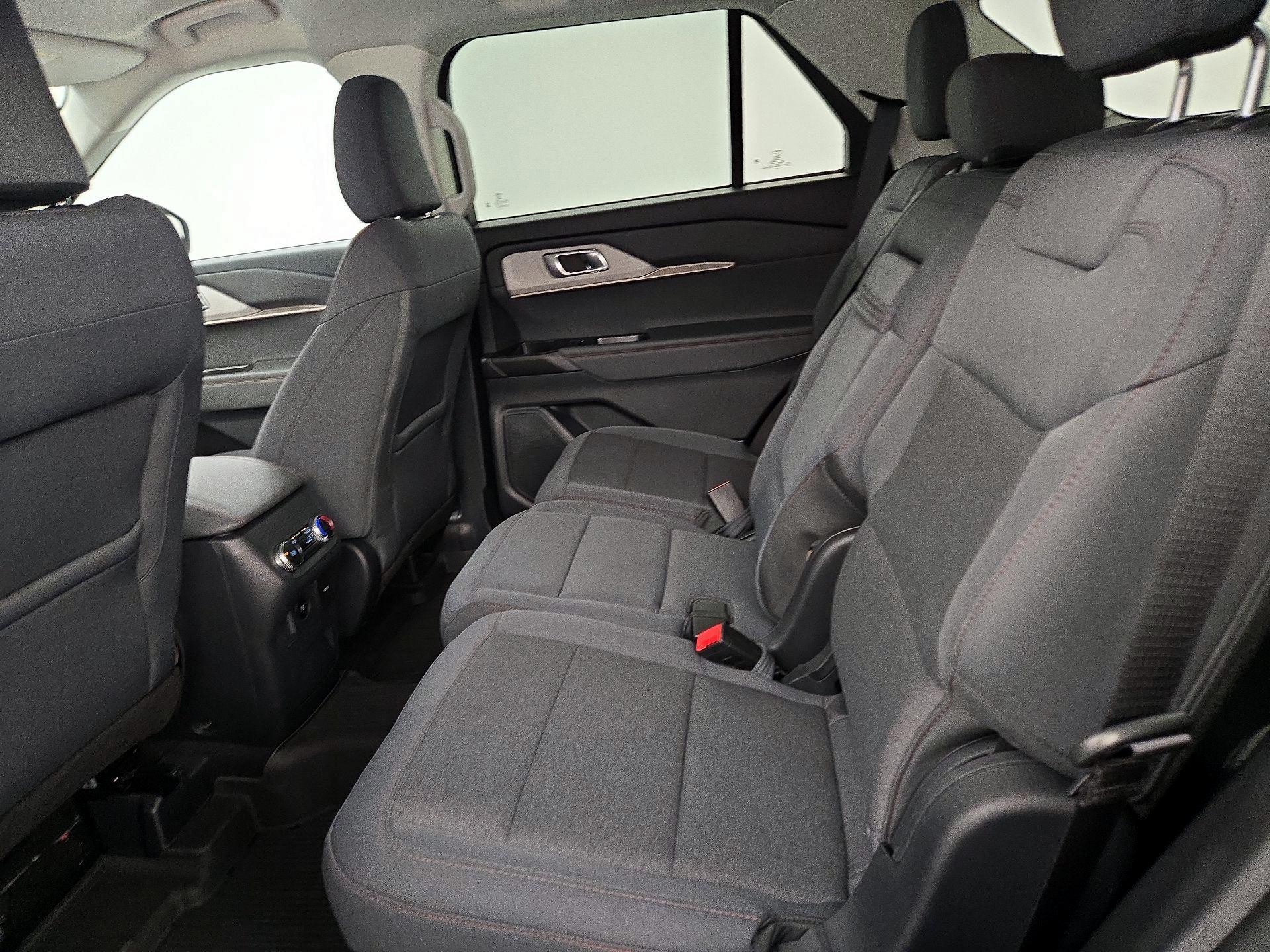 Thumbnail: 2025 Ford Explorer - 20