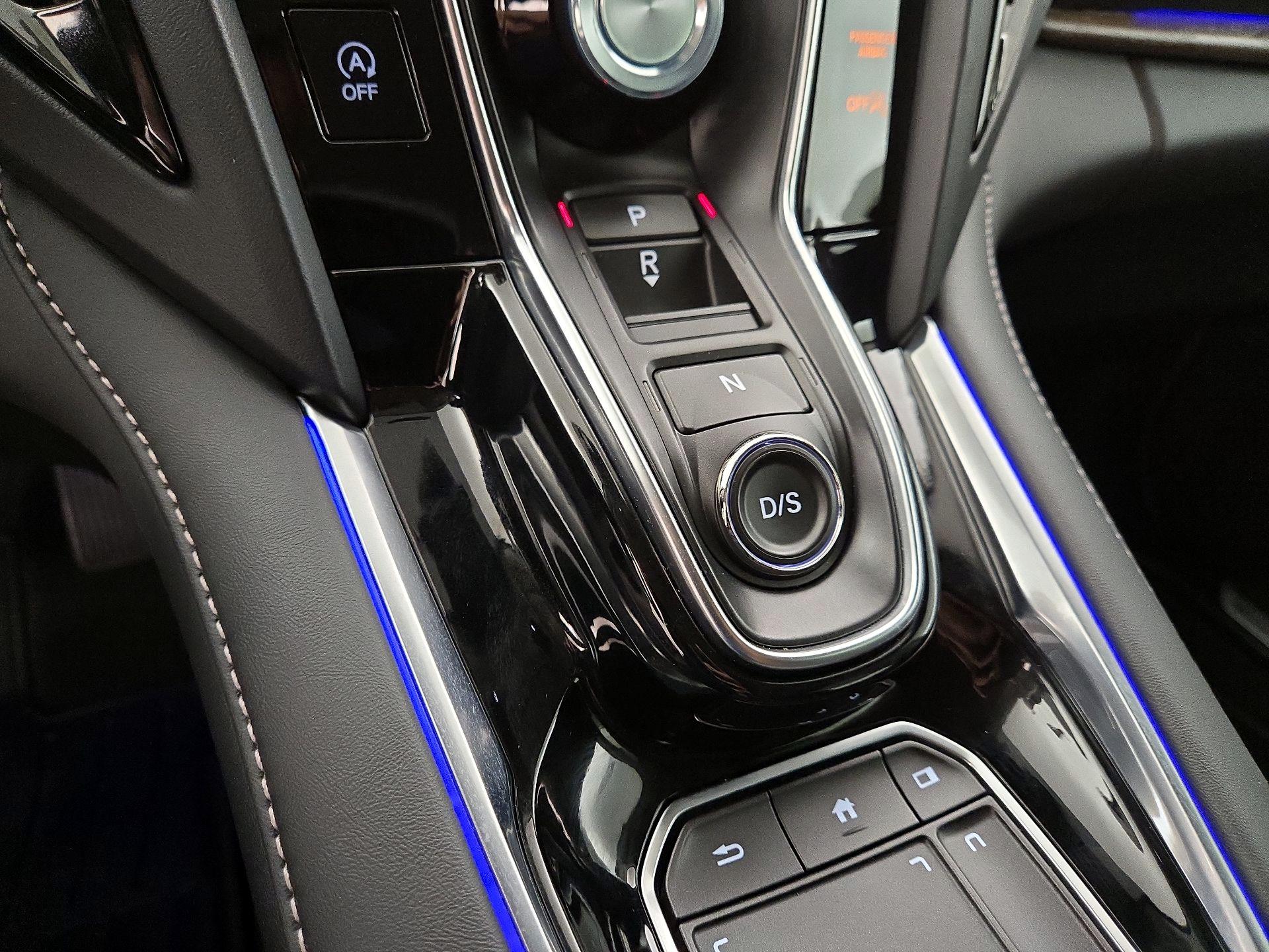 Thumbnail: 2024 Acura RDX - 17