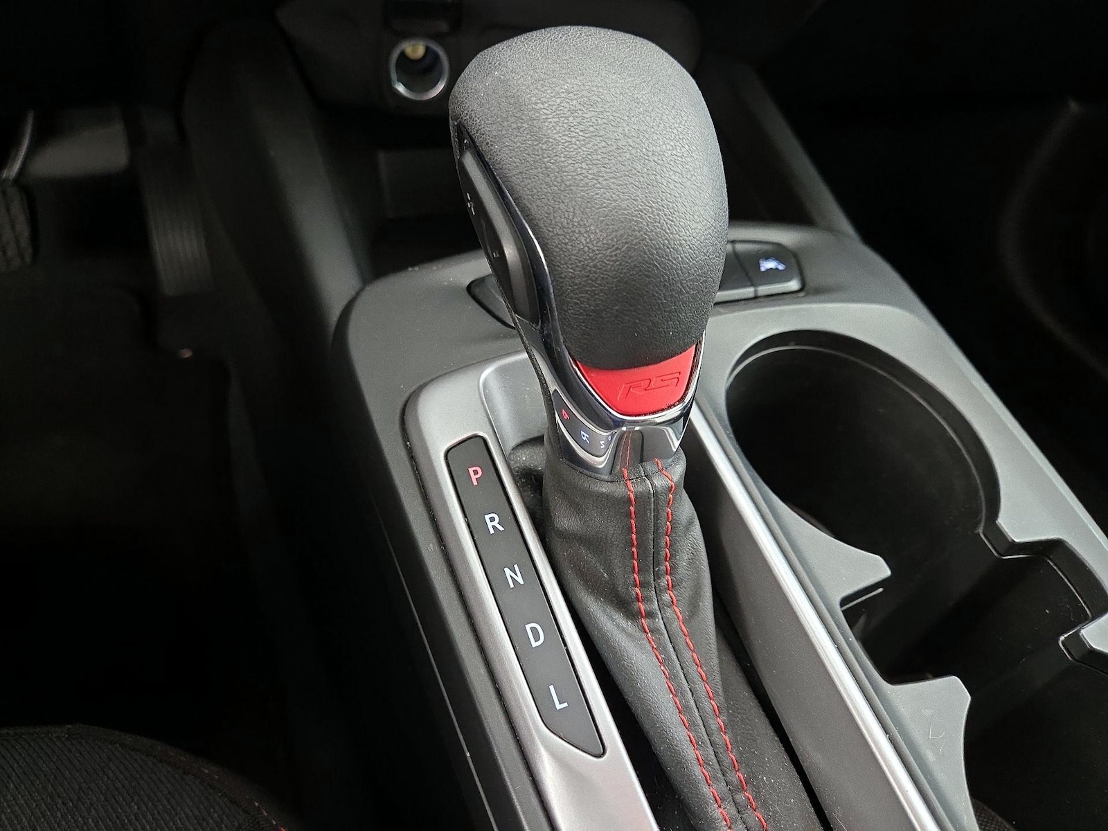 2024 Chevrolet Trax RS - Photo 18