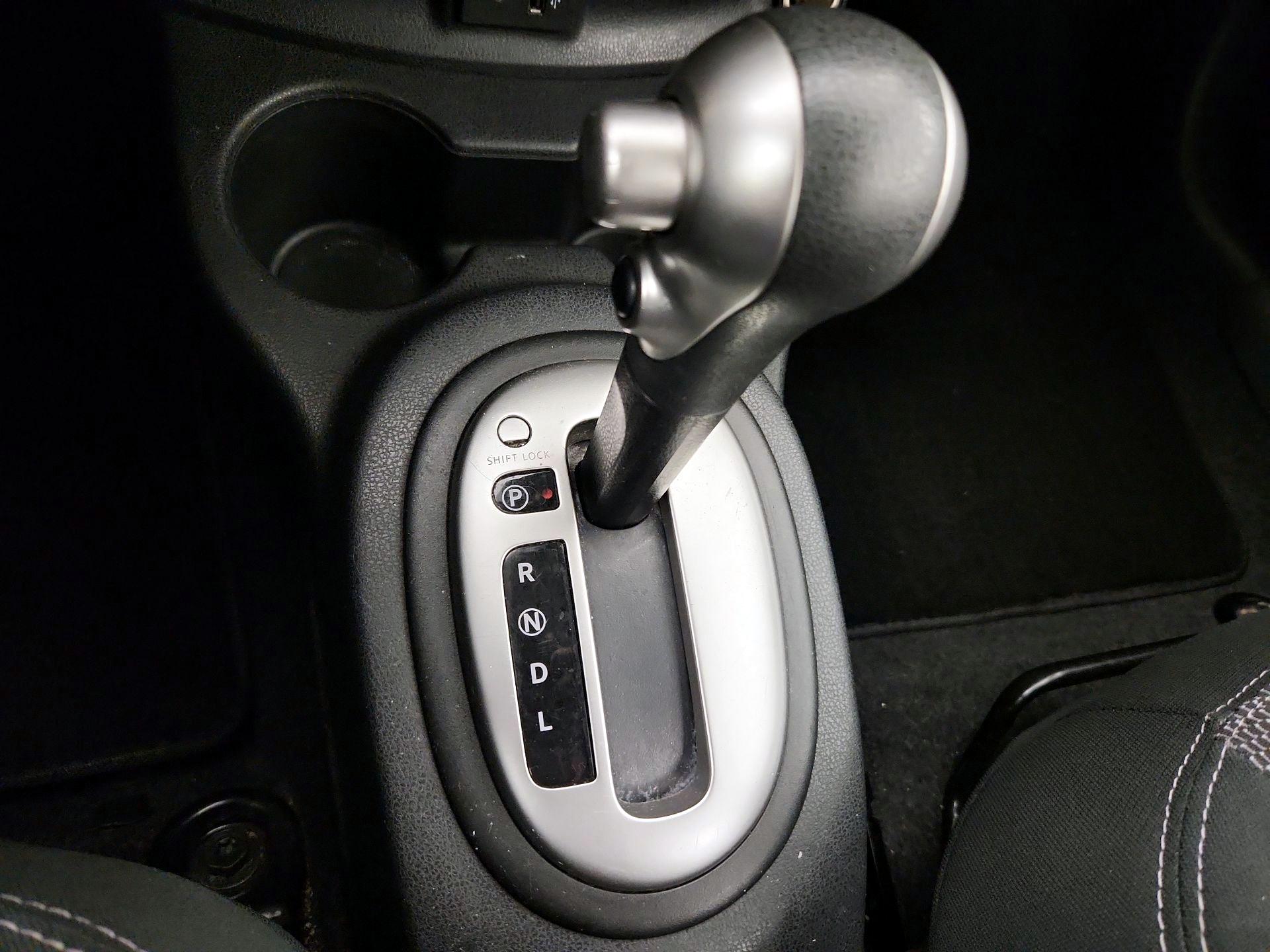 Thumbnail: 2017 Nissan Versa - 16
