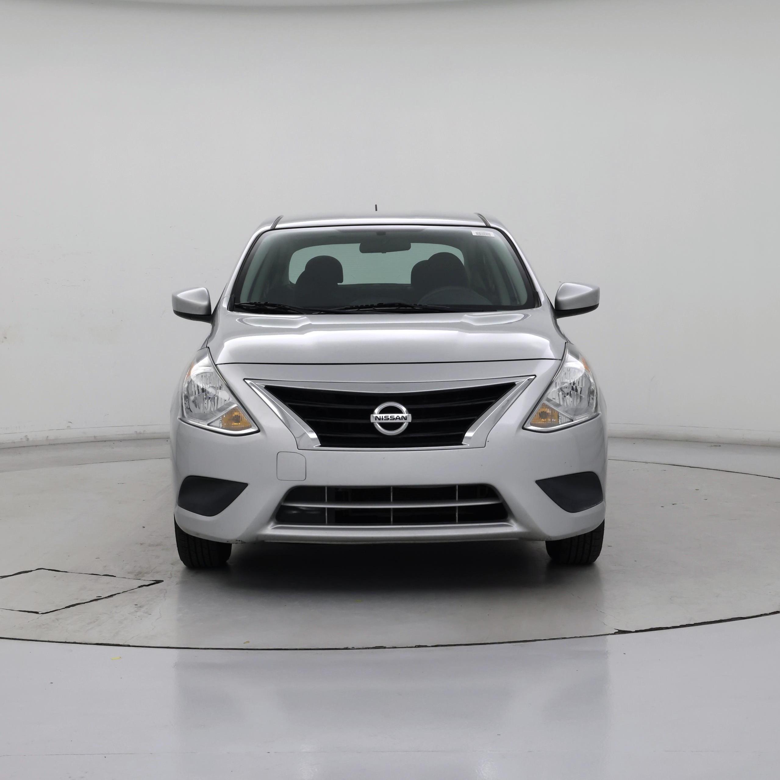 Thumbnail: 2017 Nissan Versa - 5