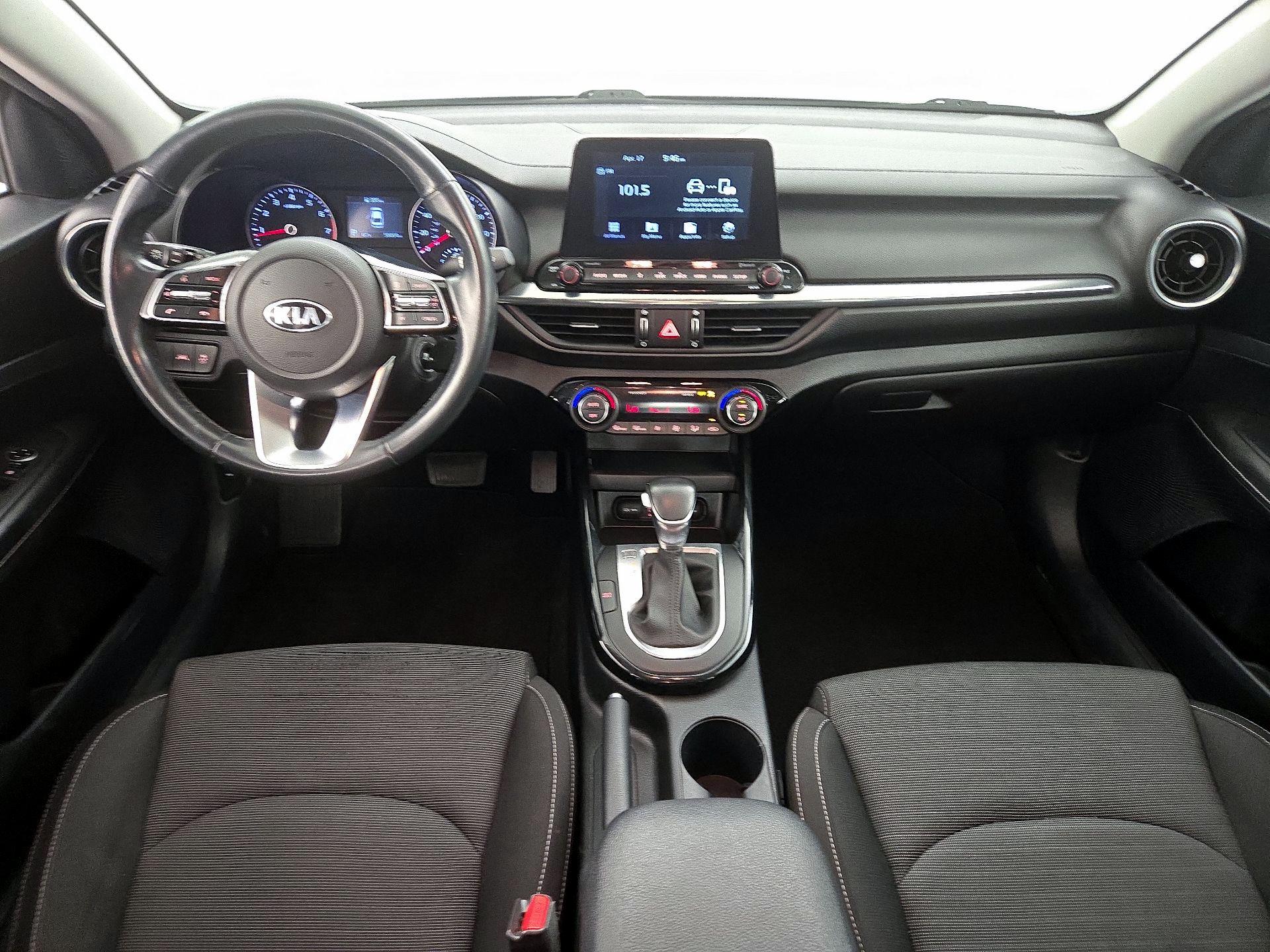 Thumbnail: 2019 Kia Forte - 9