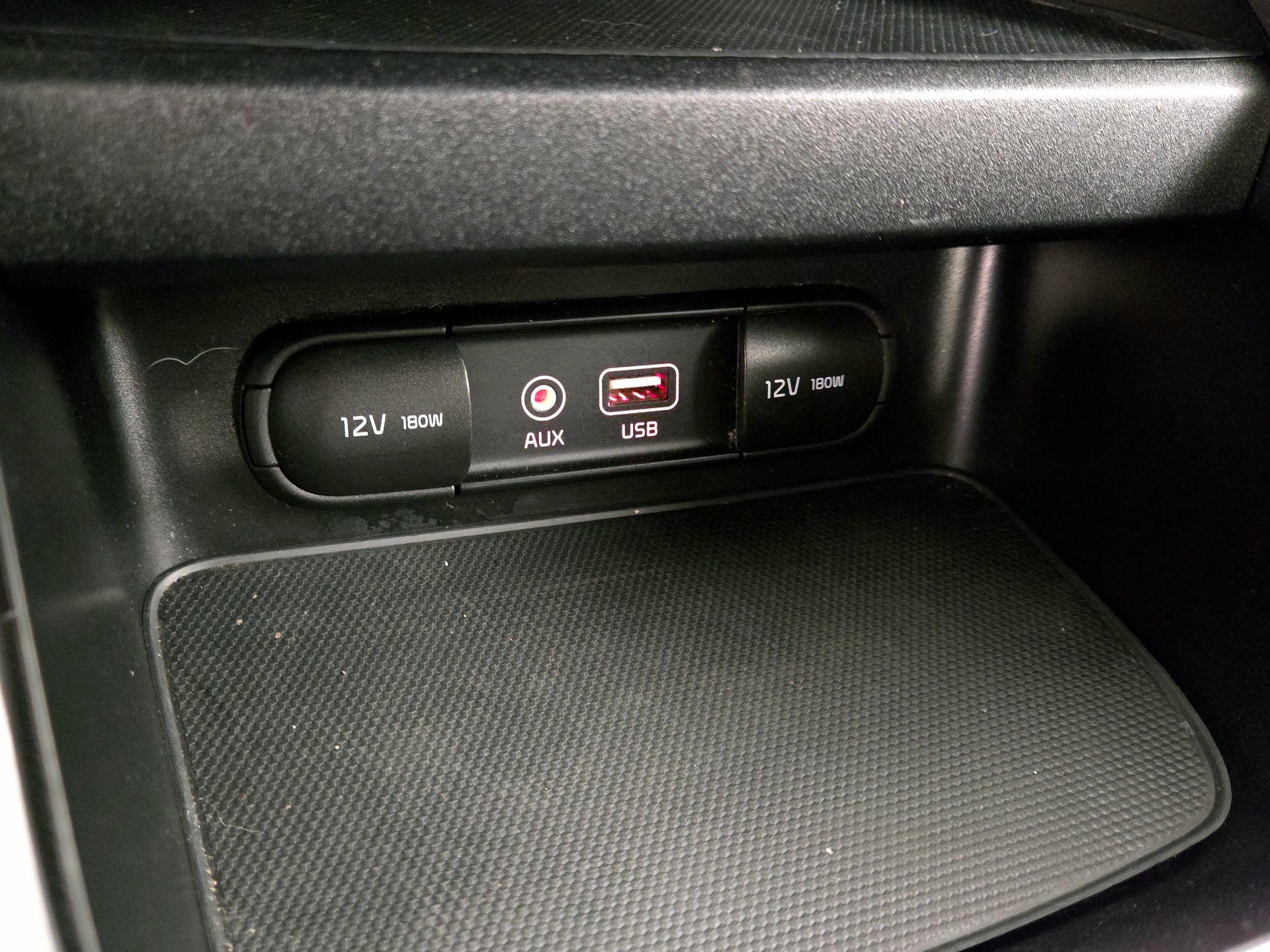 Thumbnail: 2021 Kia Forte - 18