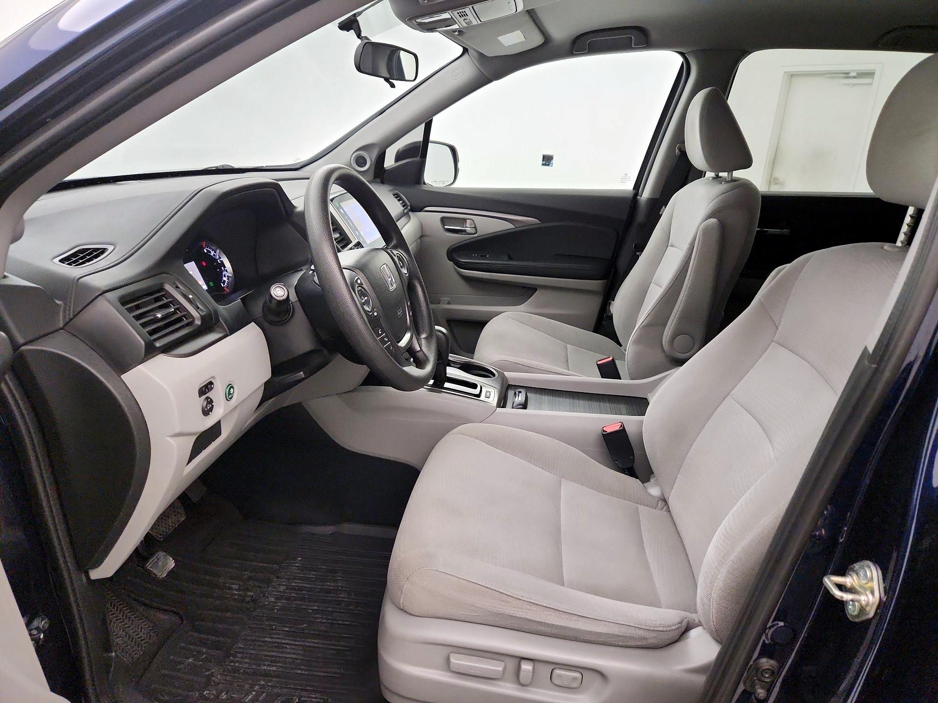 Thumbnail: 2016 Honda Pilot - 11