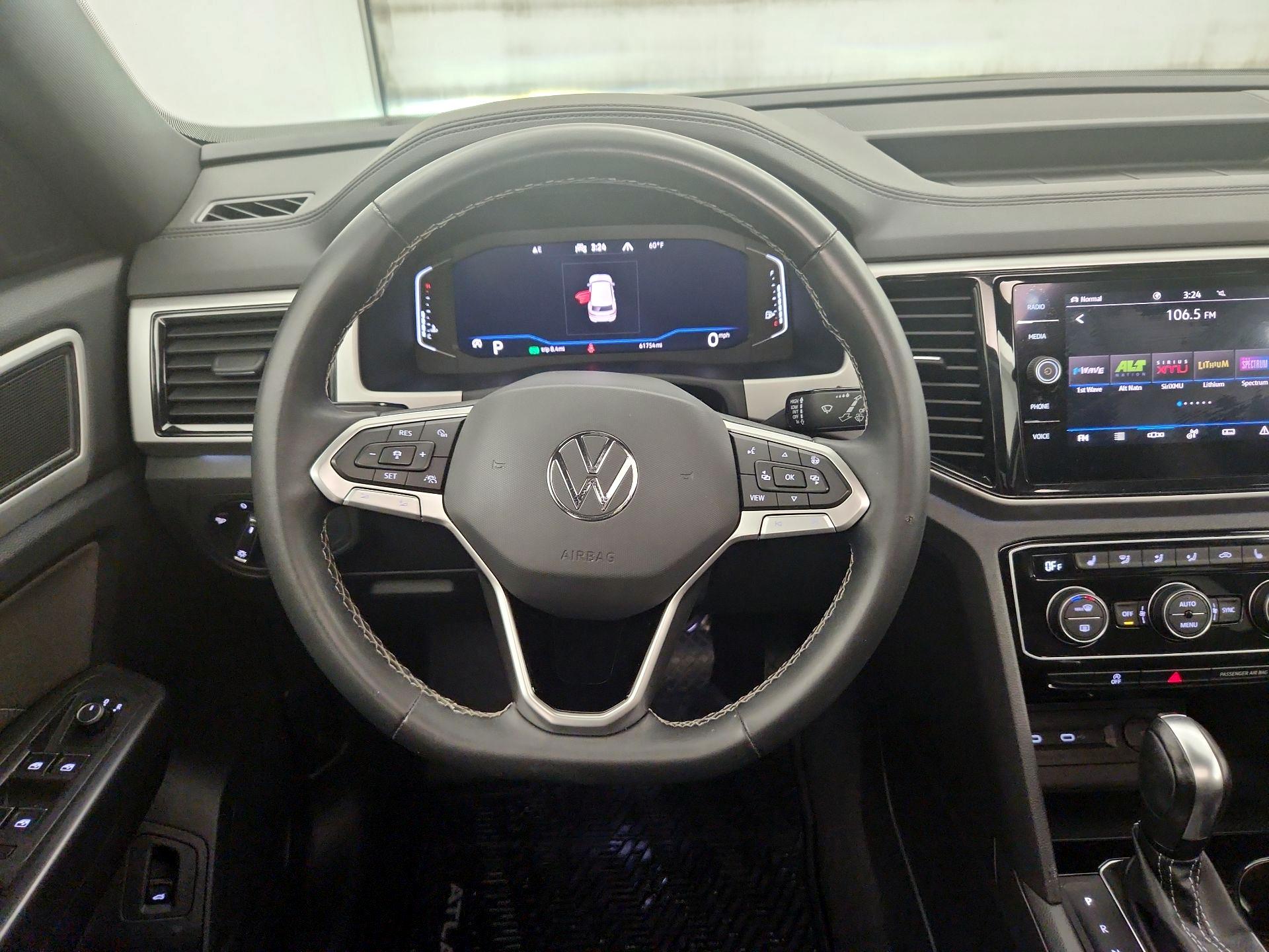 Thumbnail: 2021 Volkswagen Atlas - 10