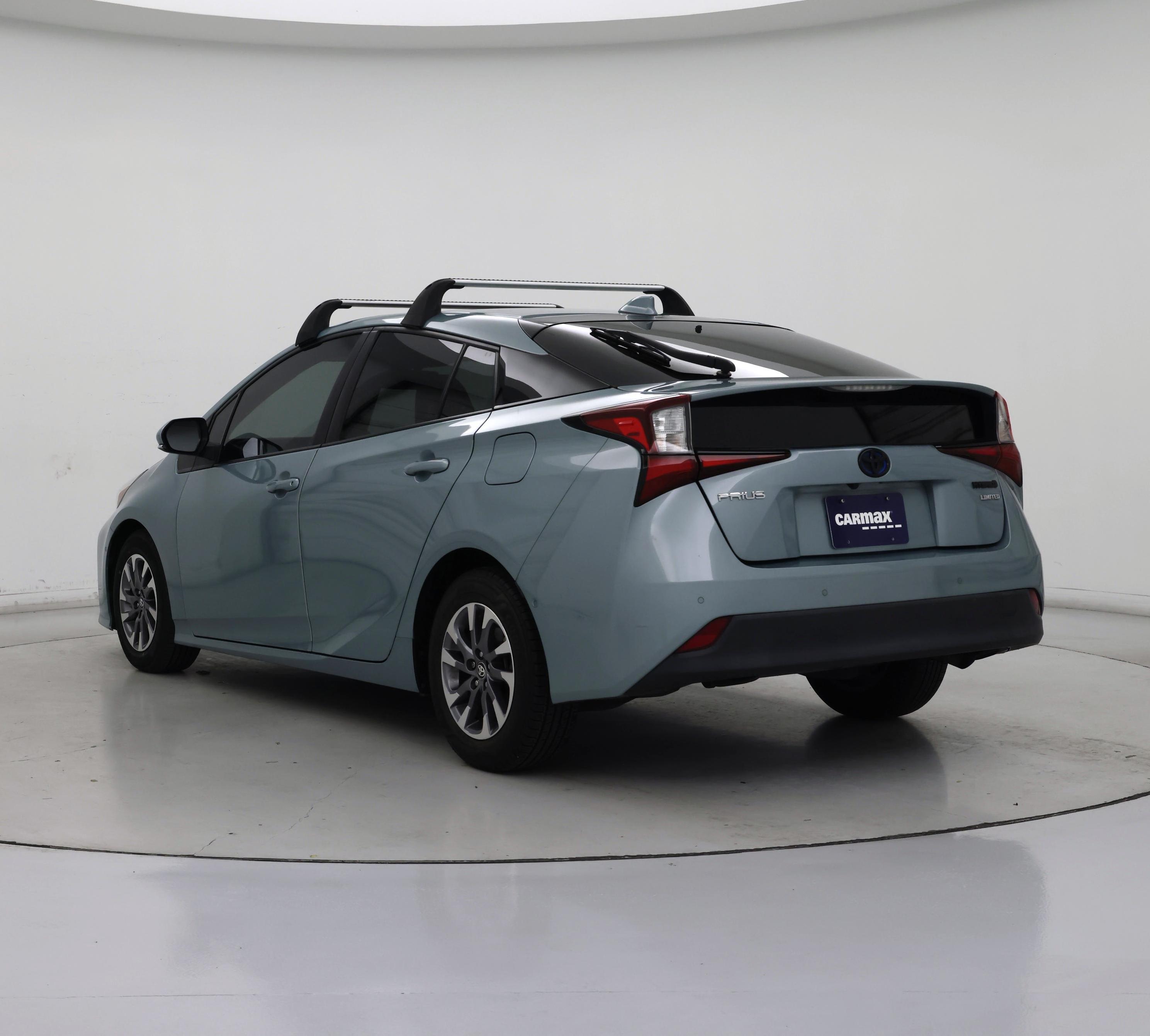 Thumbnail: 2022 Toyota Prius - 2