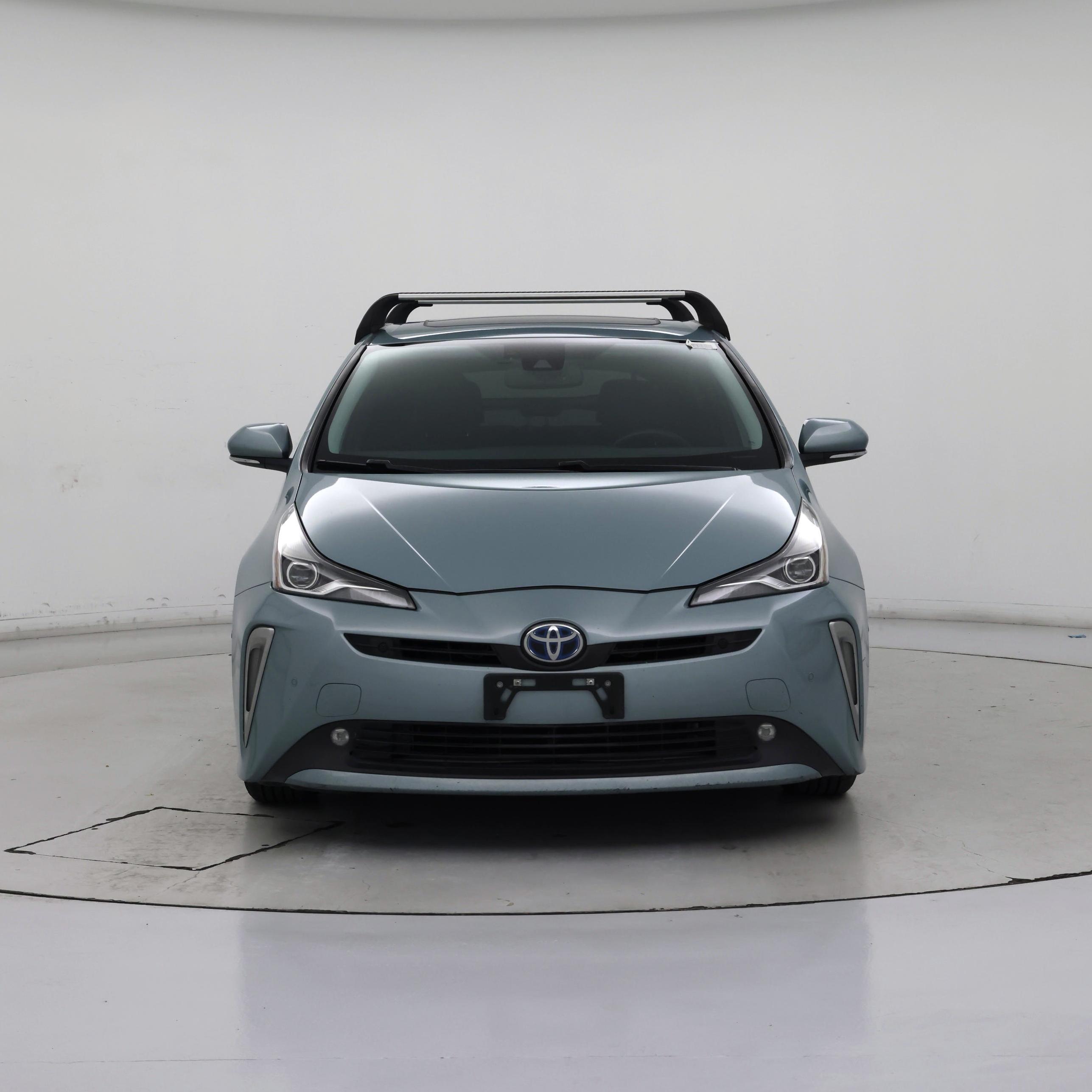 Thumbnail: 2022 Toyota Prius - 5