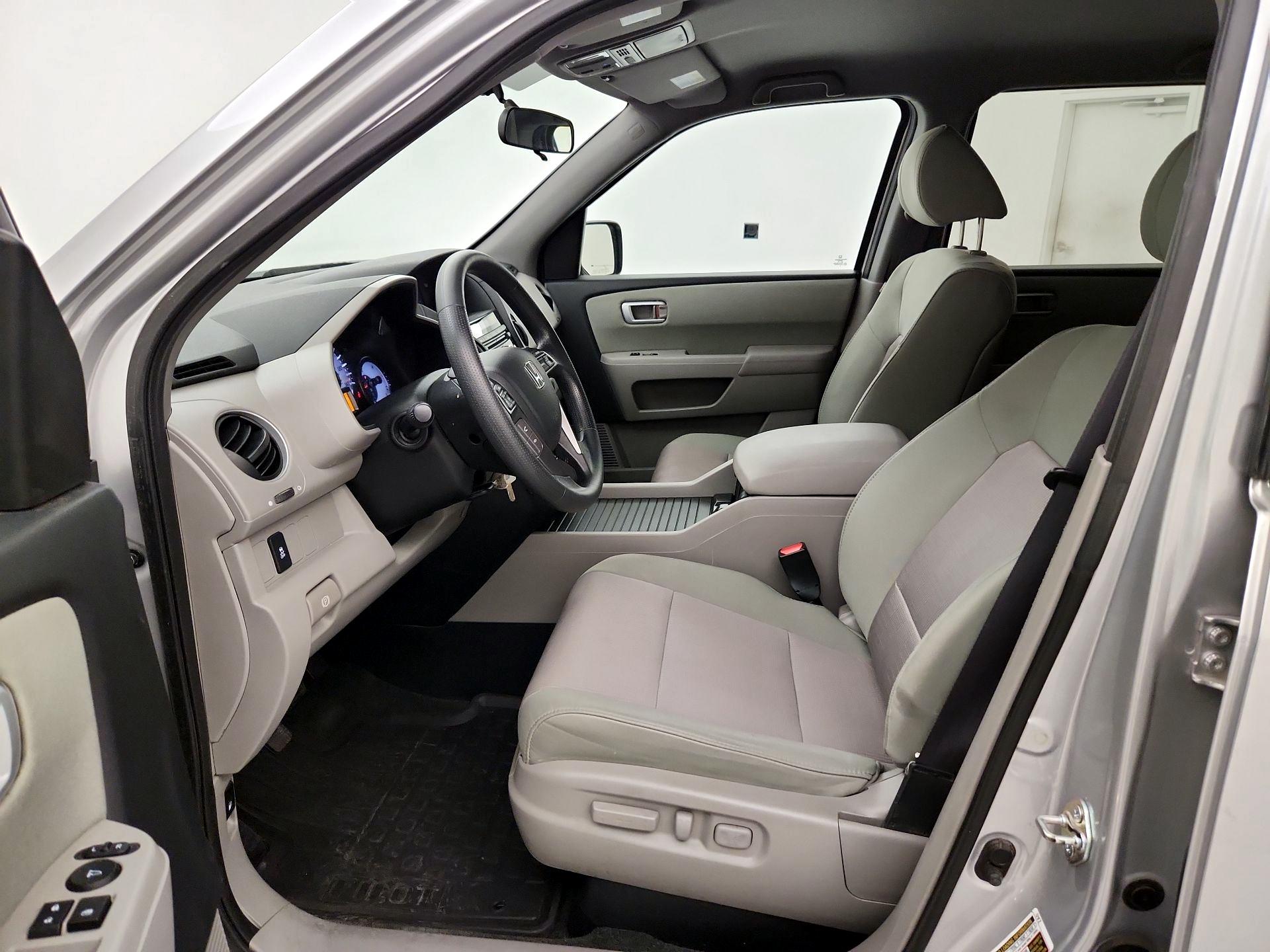 Thumbnail: 2014 Honda Pilot - 11