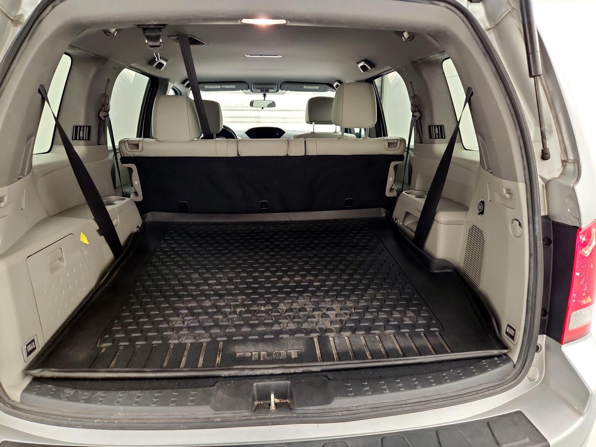 Thumbnail: 2014 Honda Pilot - 19