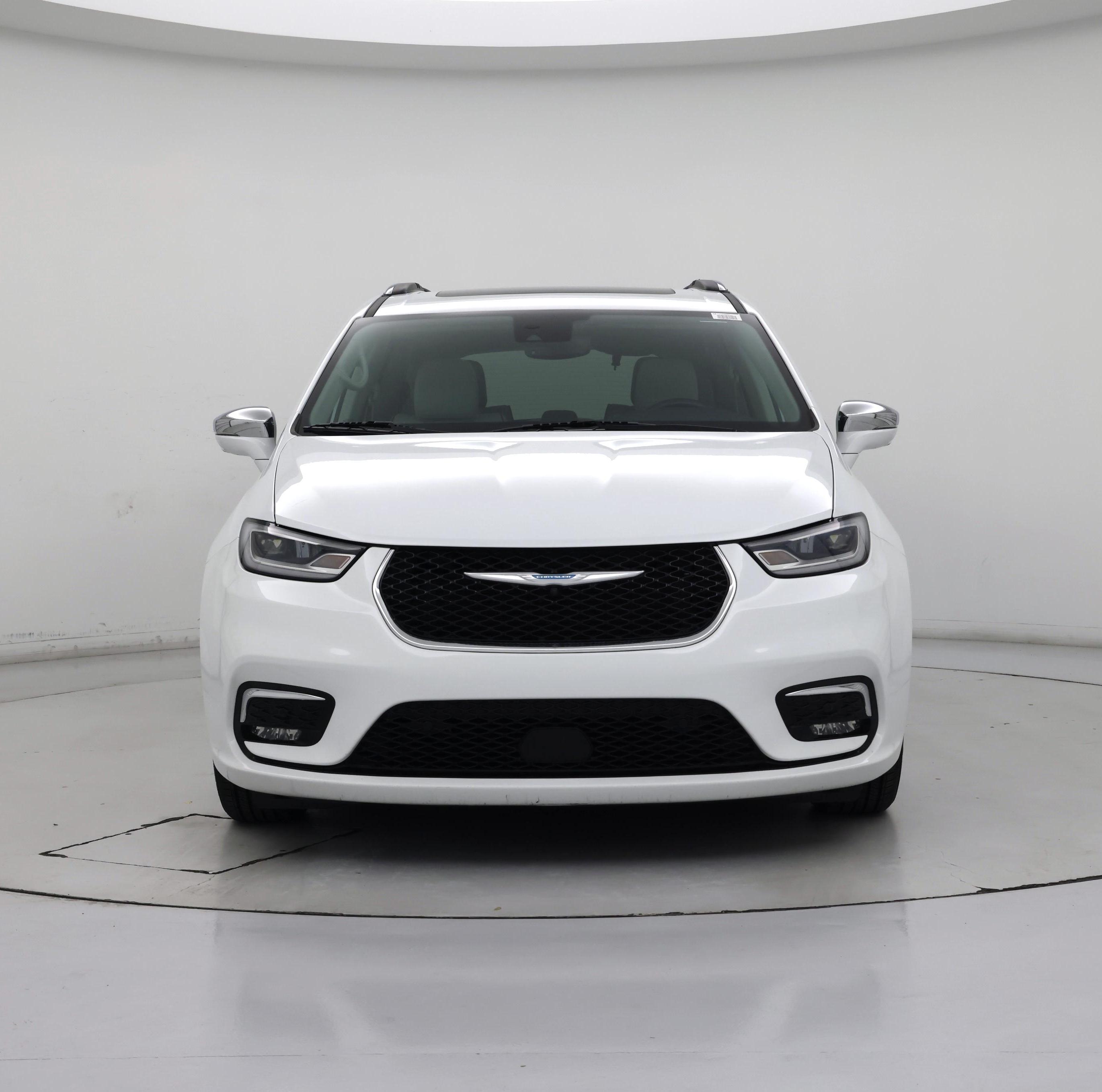 Thumbnail: 2021 Chrysler Pacifica - 5