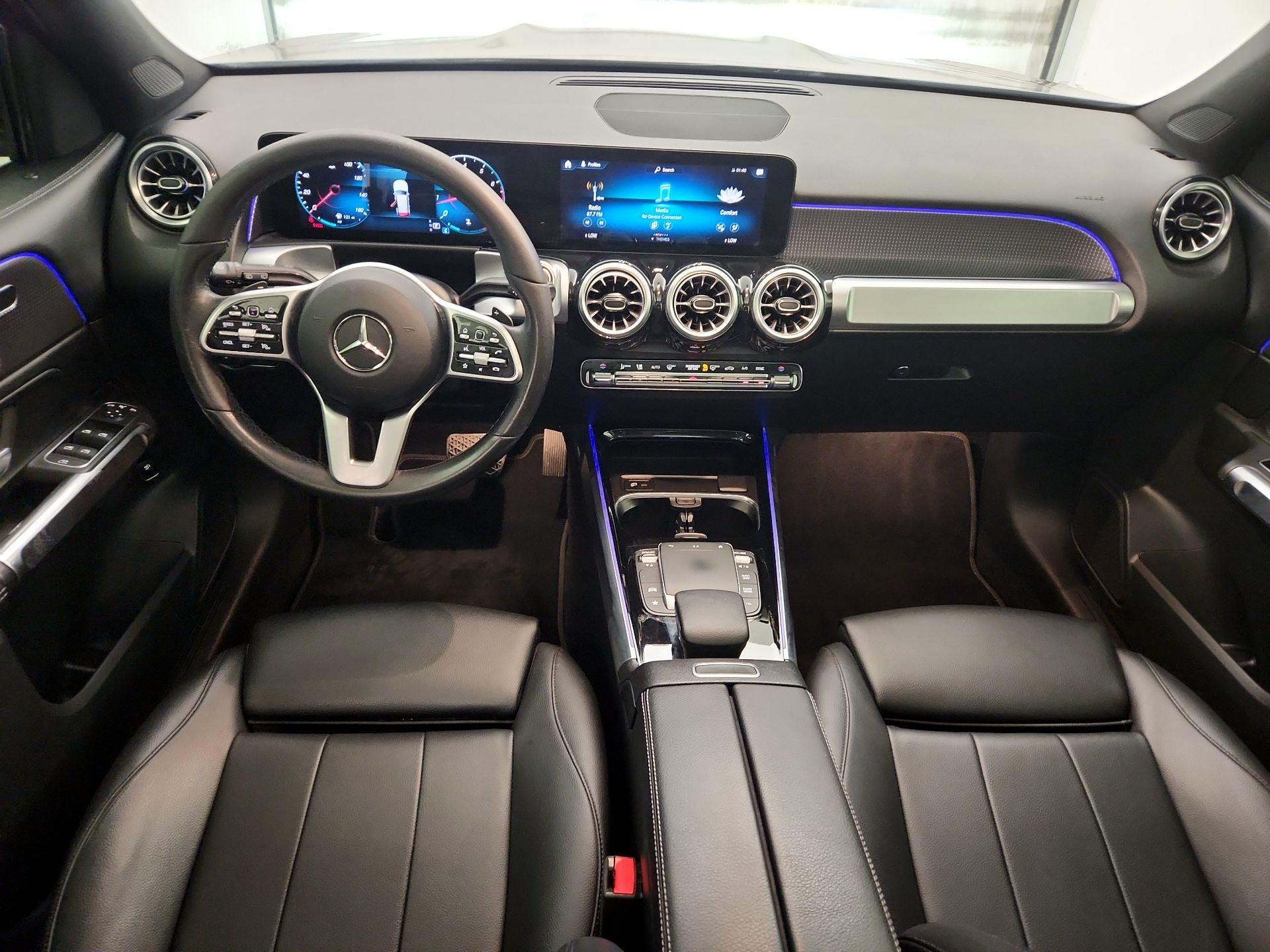 Thumbnail: 2022 Mercedes-Benz GLB - 9