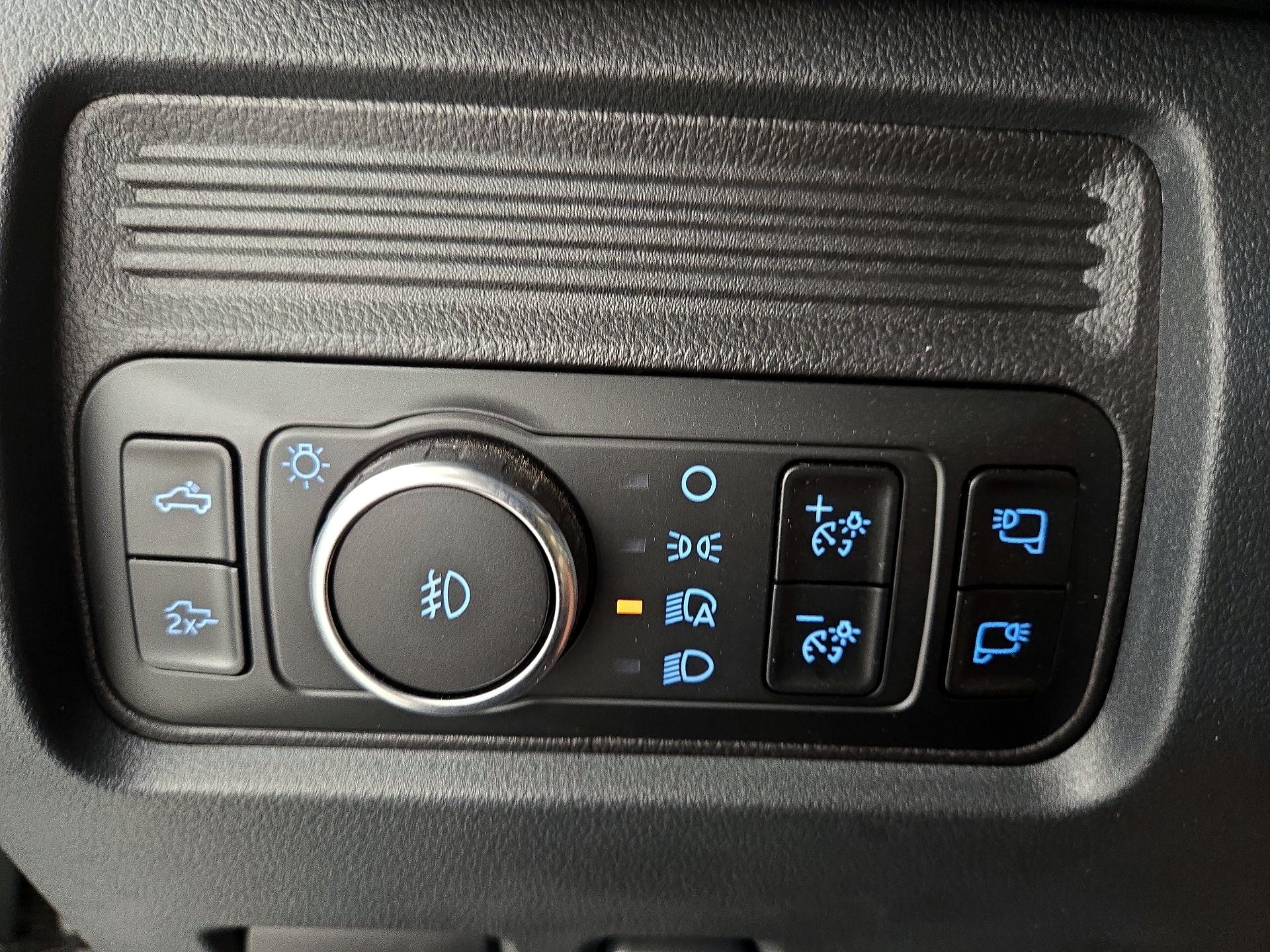 Thumbnail: 2026 Ford F-350 - 13