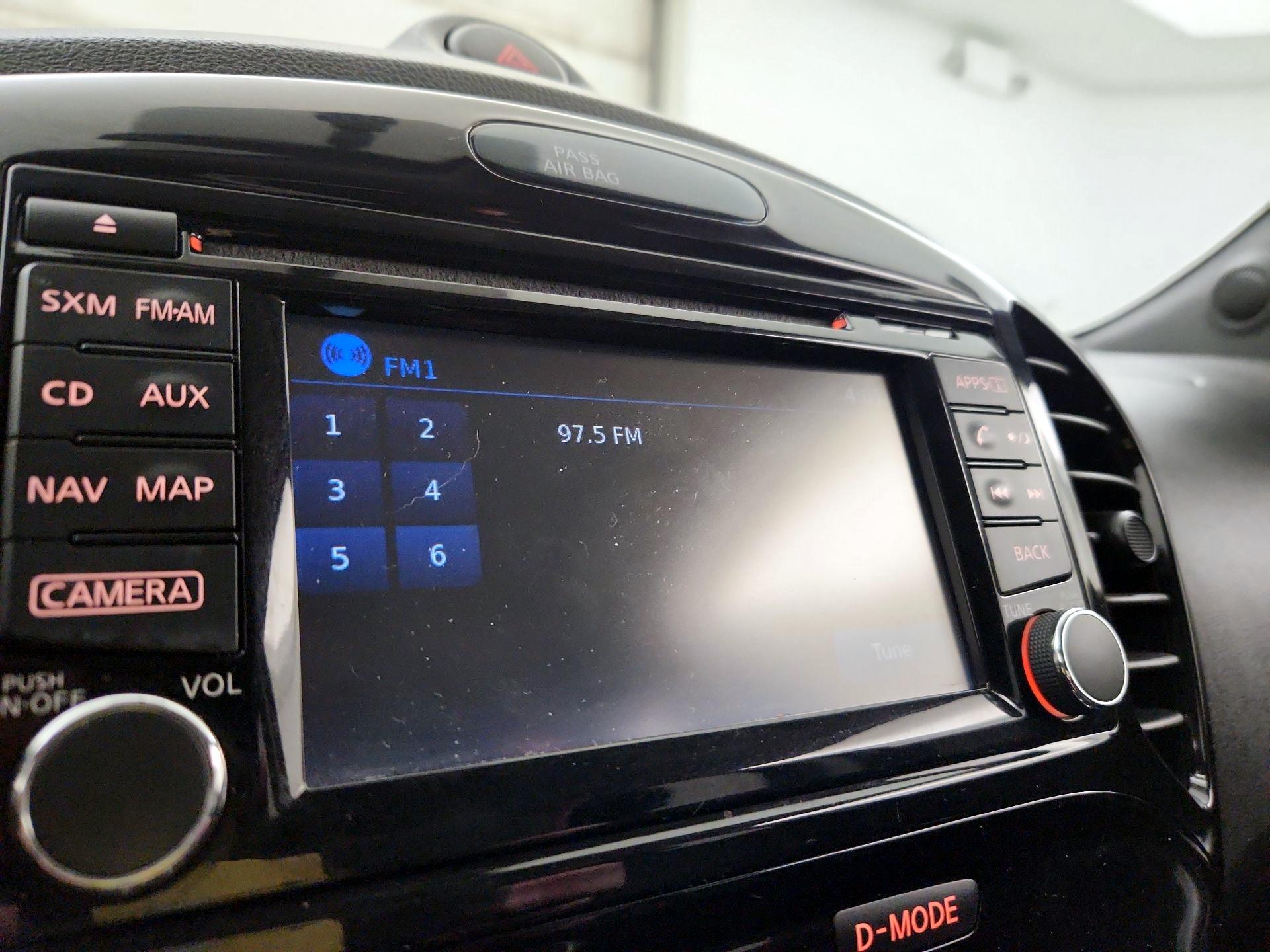 Thumbnail: 2016 Nissan Juke - 16