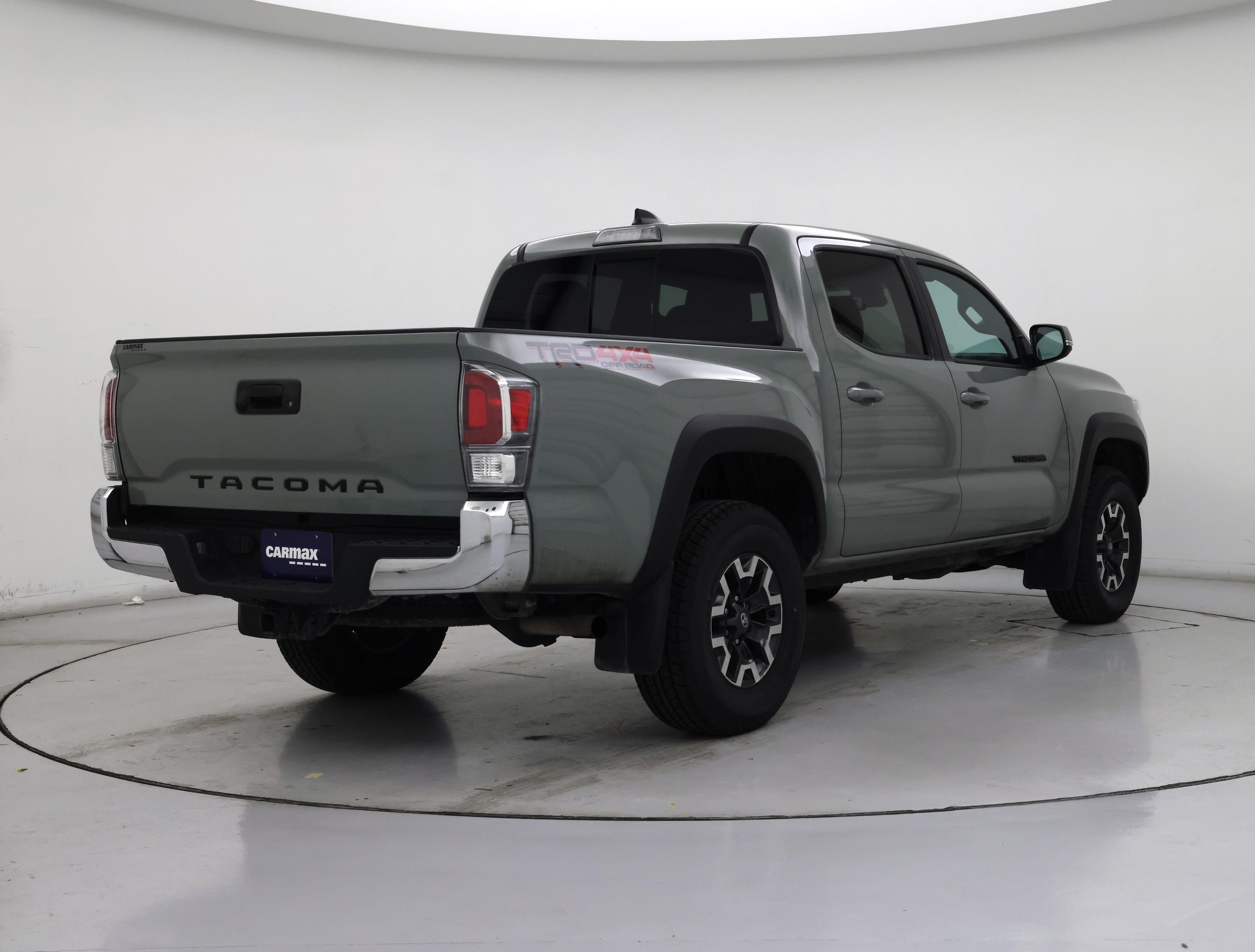 Thumbnail: 2022 Toyota Tacoma - 8
