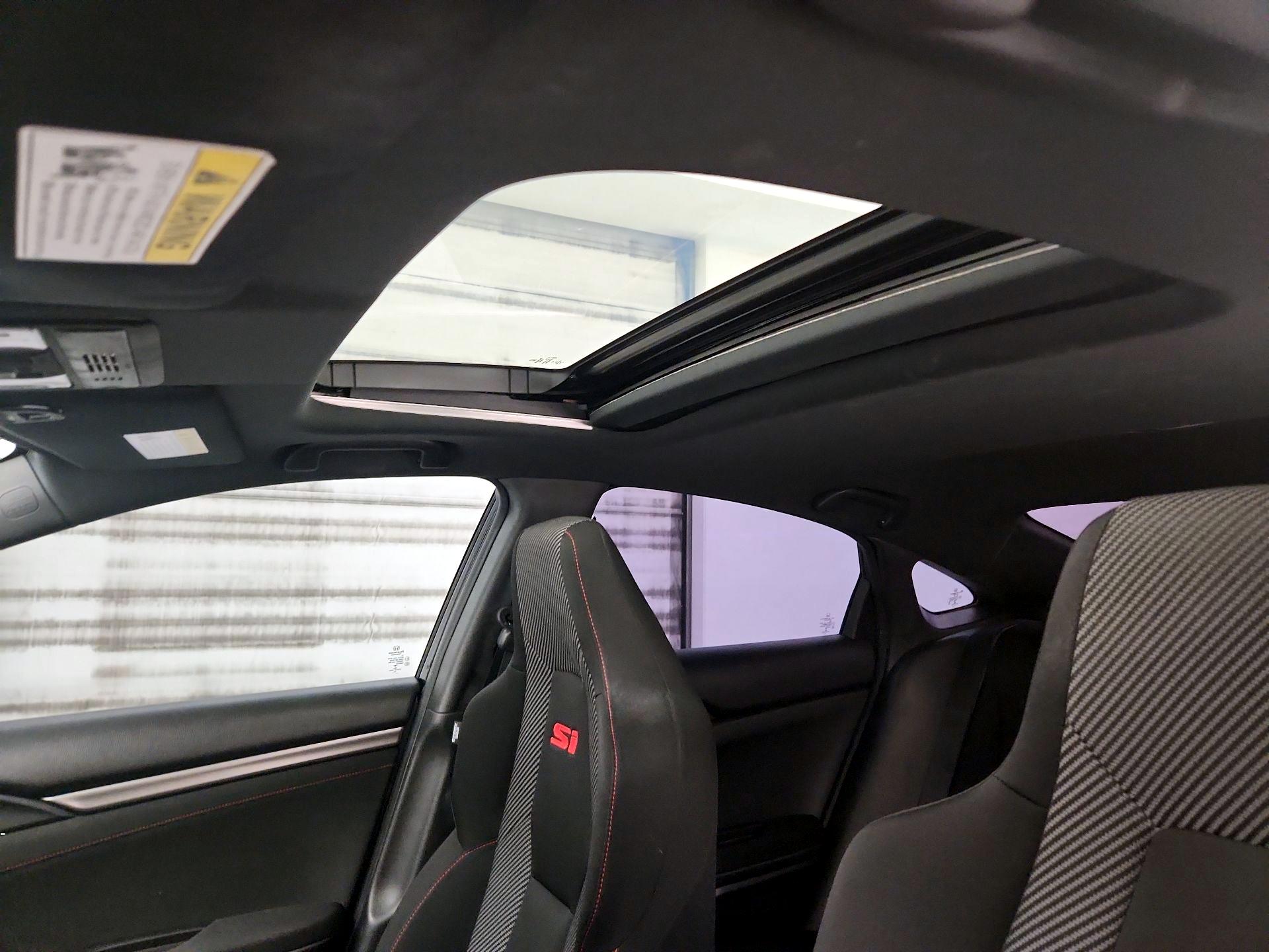 Thumbnail: 2019 Honda Civic - 18