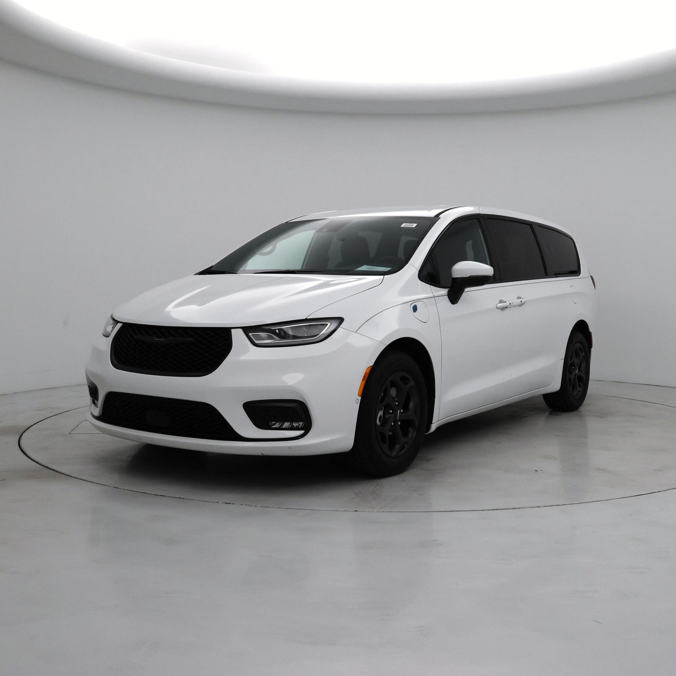 Thumbnail: 2023 Chrysler Pacifica - 4