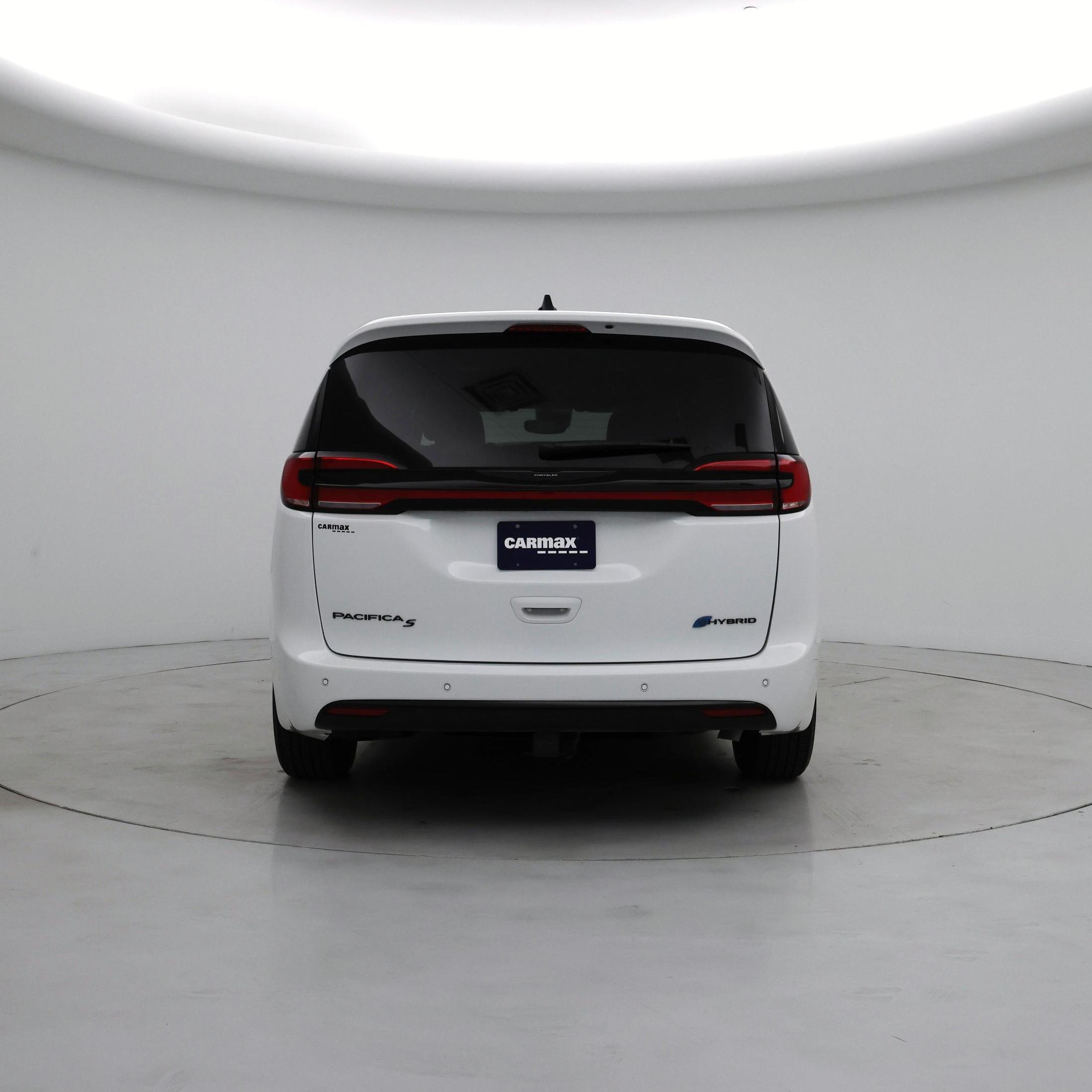 Thumbnail: 2023 Chrysler Pacifica - 6