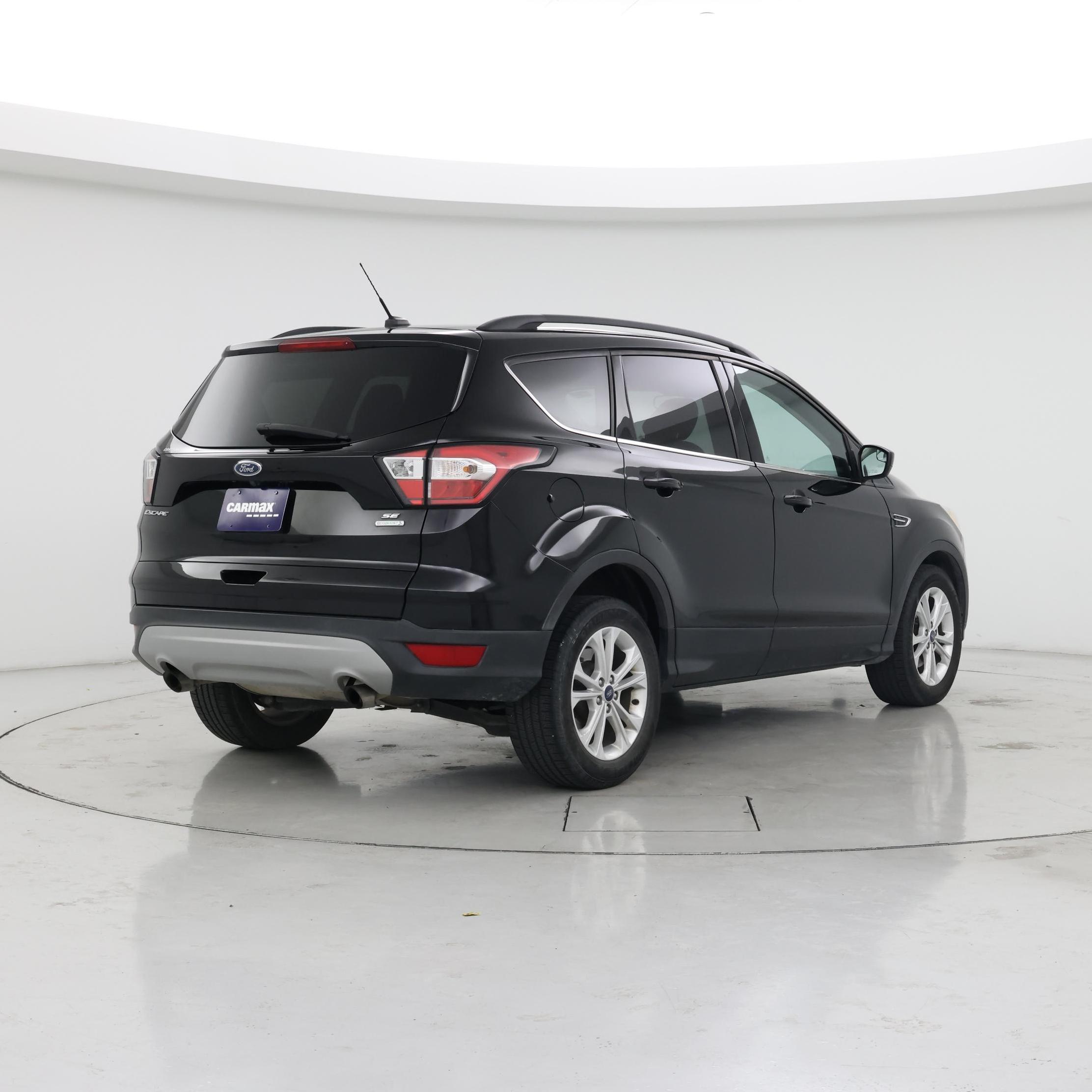 Thumbnail: 2018 Ford Escape - 8