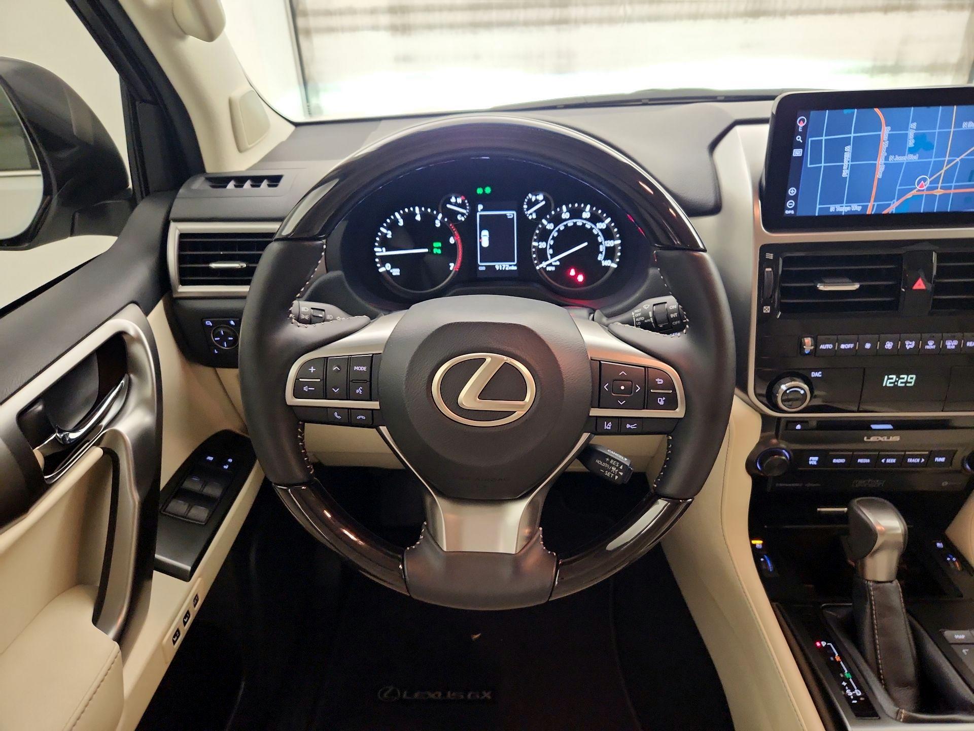 Thumbnail: 2023 Lexus GX - 10