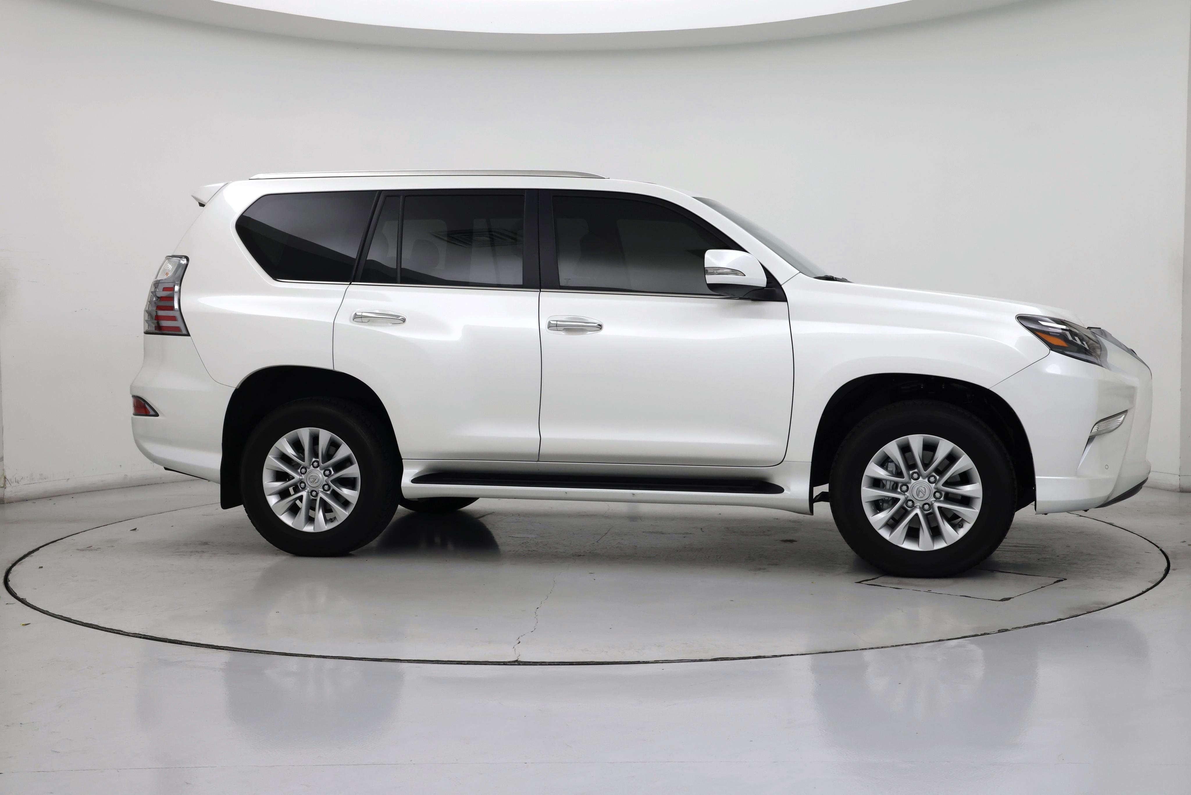 Thumbnail: 2023 Lexus GX - 4