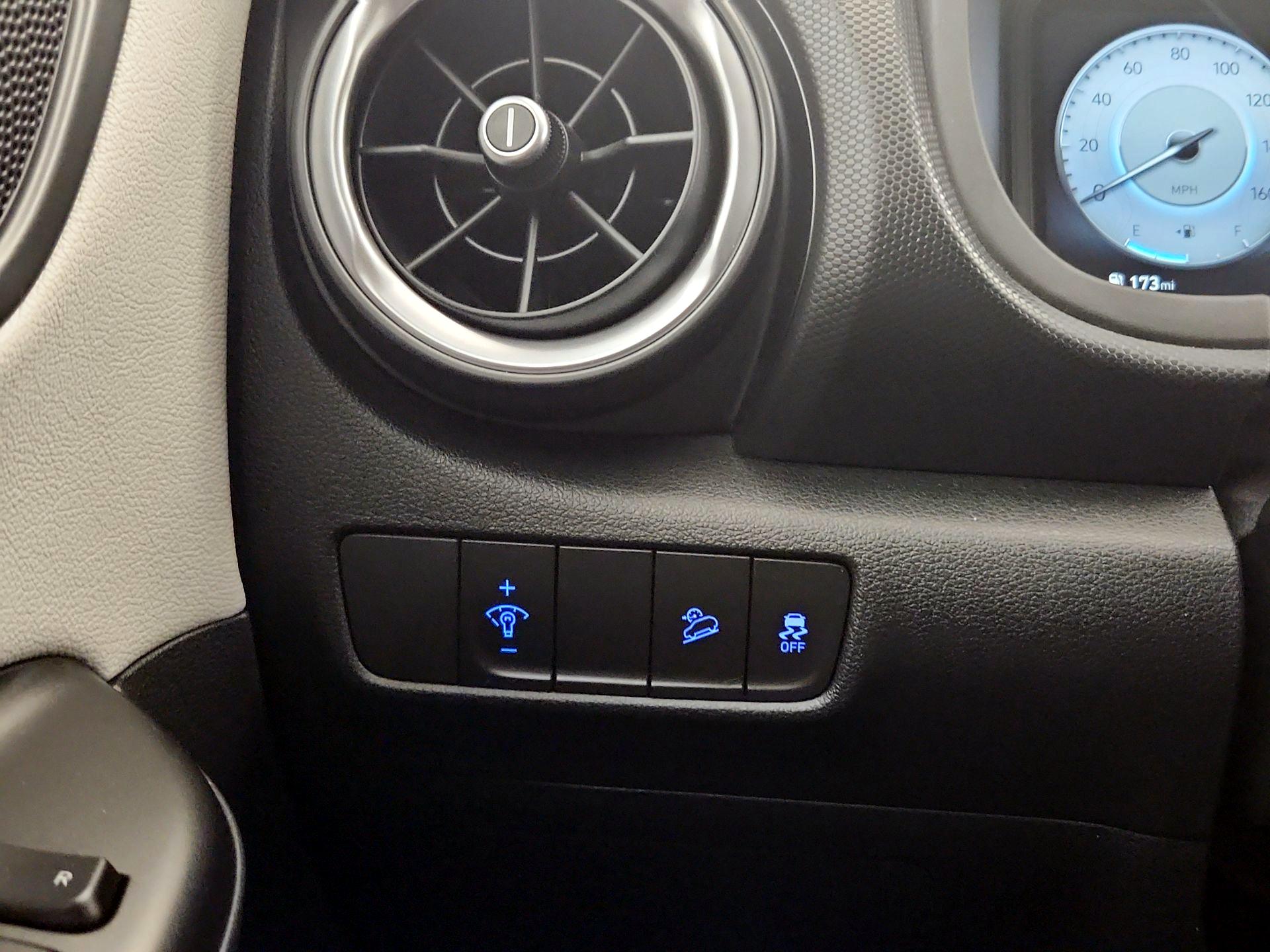 Thumbnail: 2022 Hyundai Kona - 13