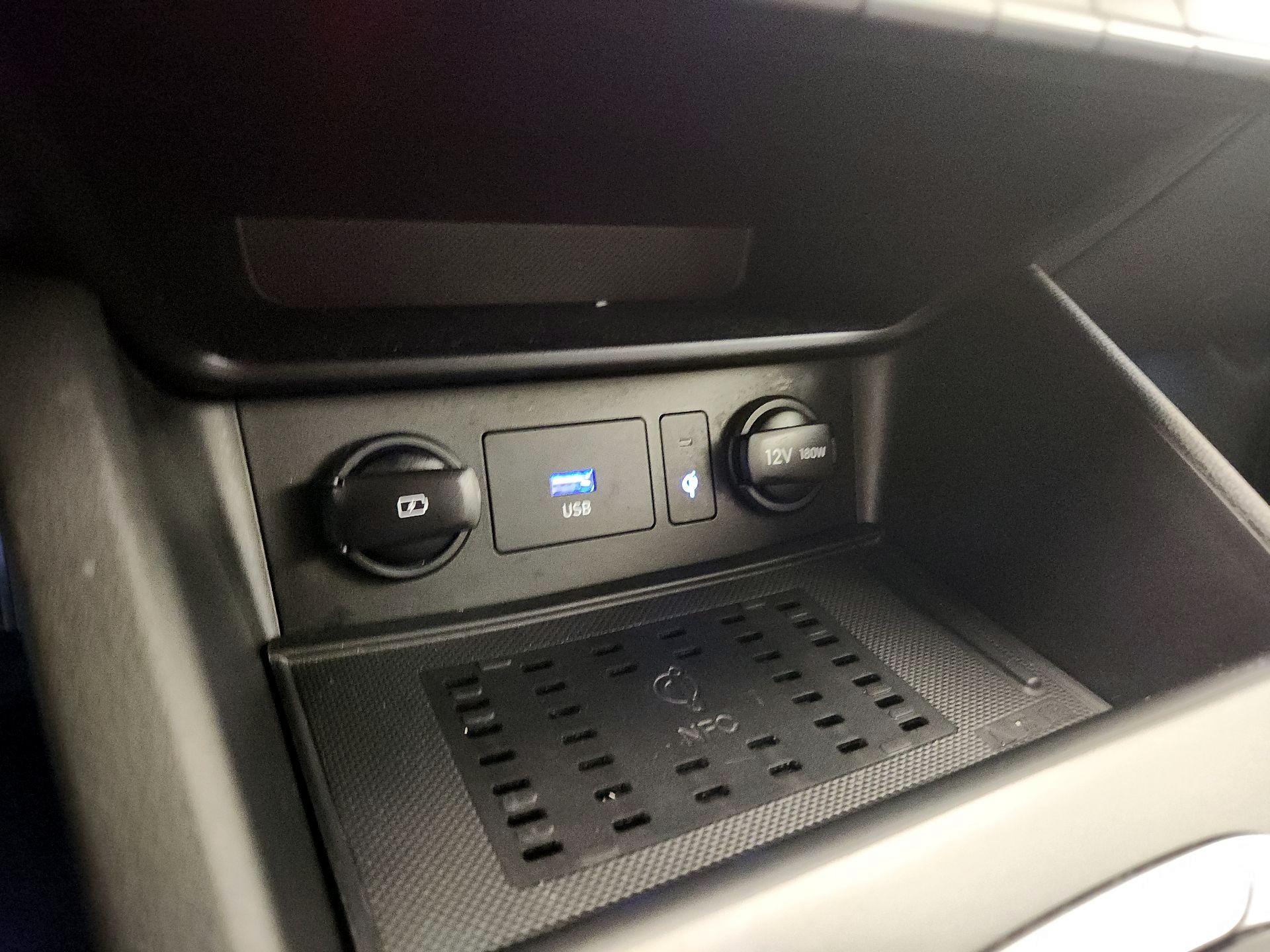 Thumbnail: 2022 Hyundai Kona - 18