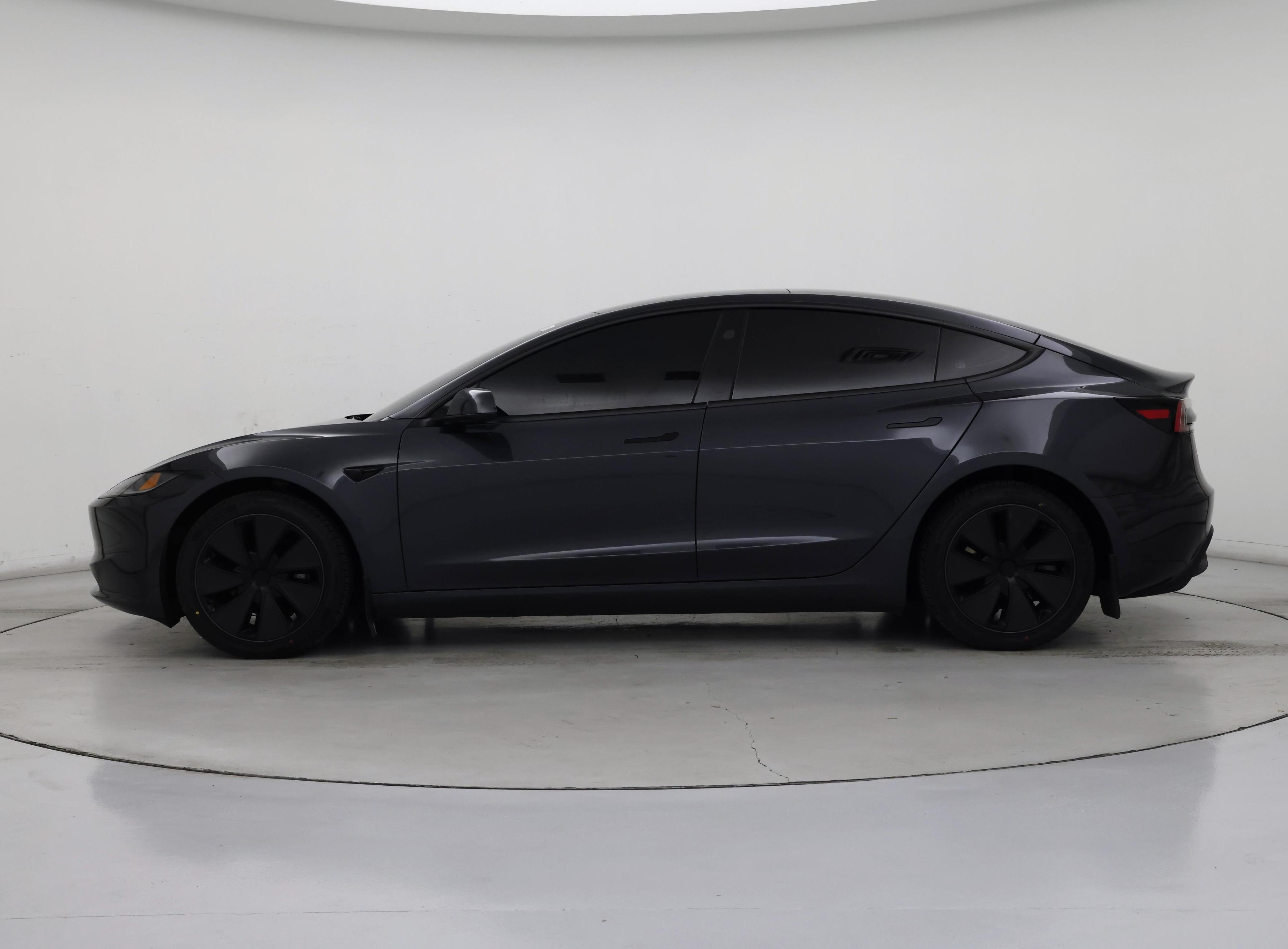 Thumbnail: 2025 Tesla Model 3 - 3