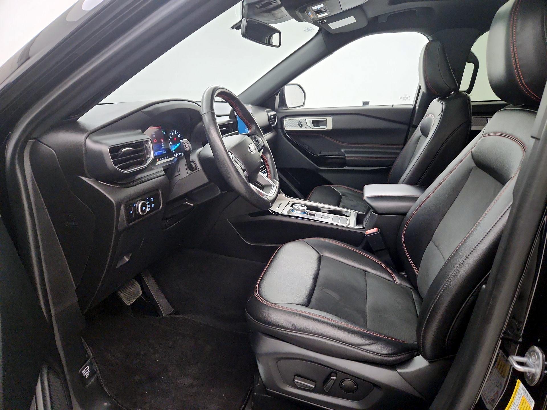 Thumbnail: 2023 Ford Explorer - 11