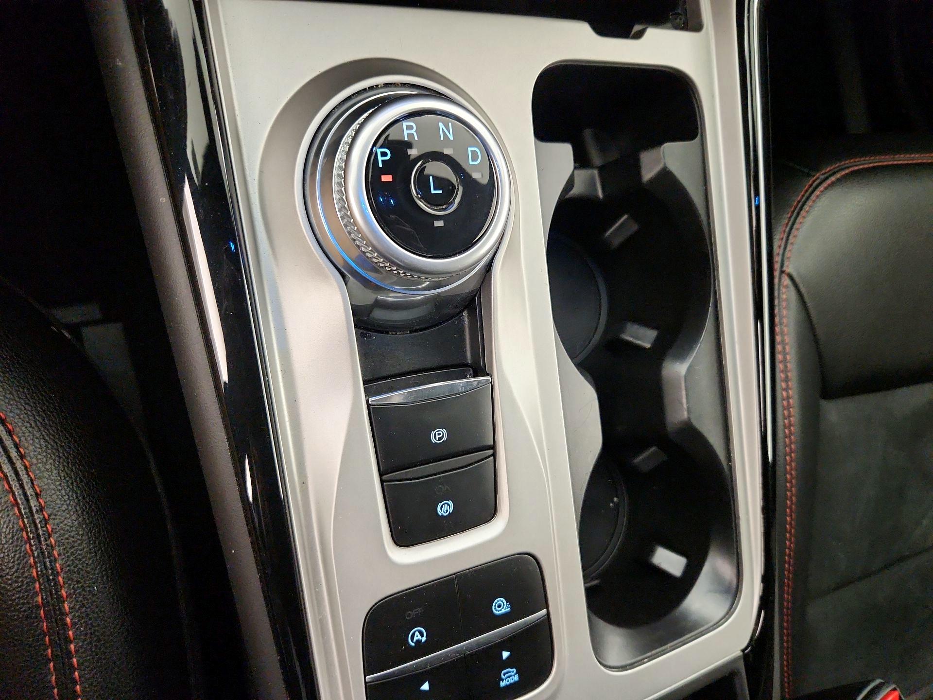 Thumbnail: 2023 Ford Explorer - 18