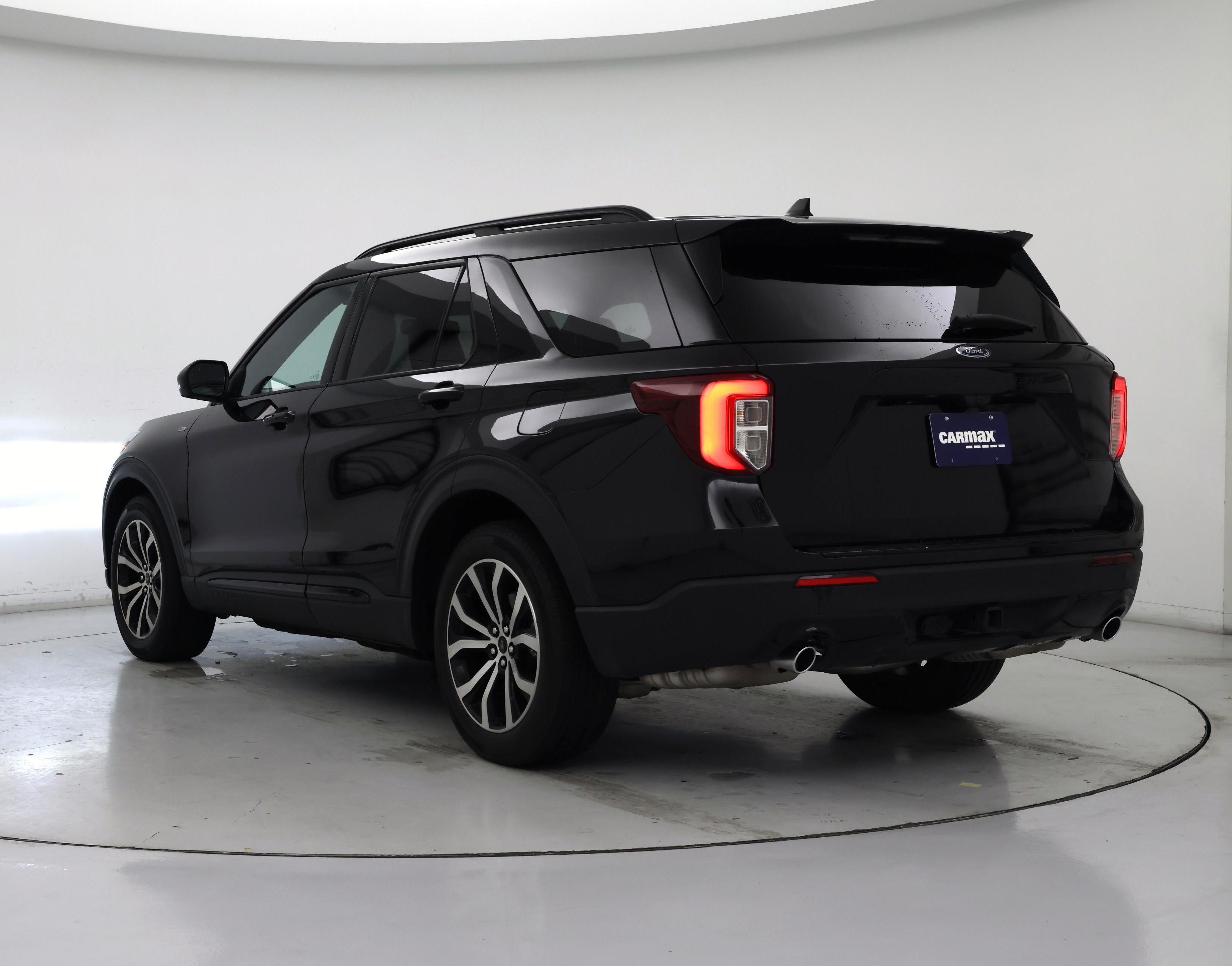 Thumbnail: 2023 Ford Explorer - 2