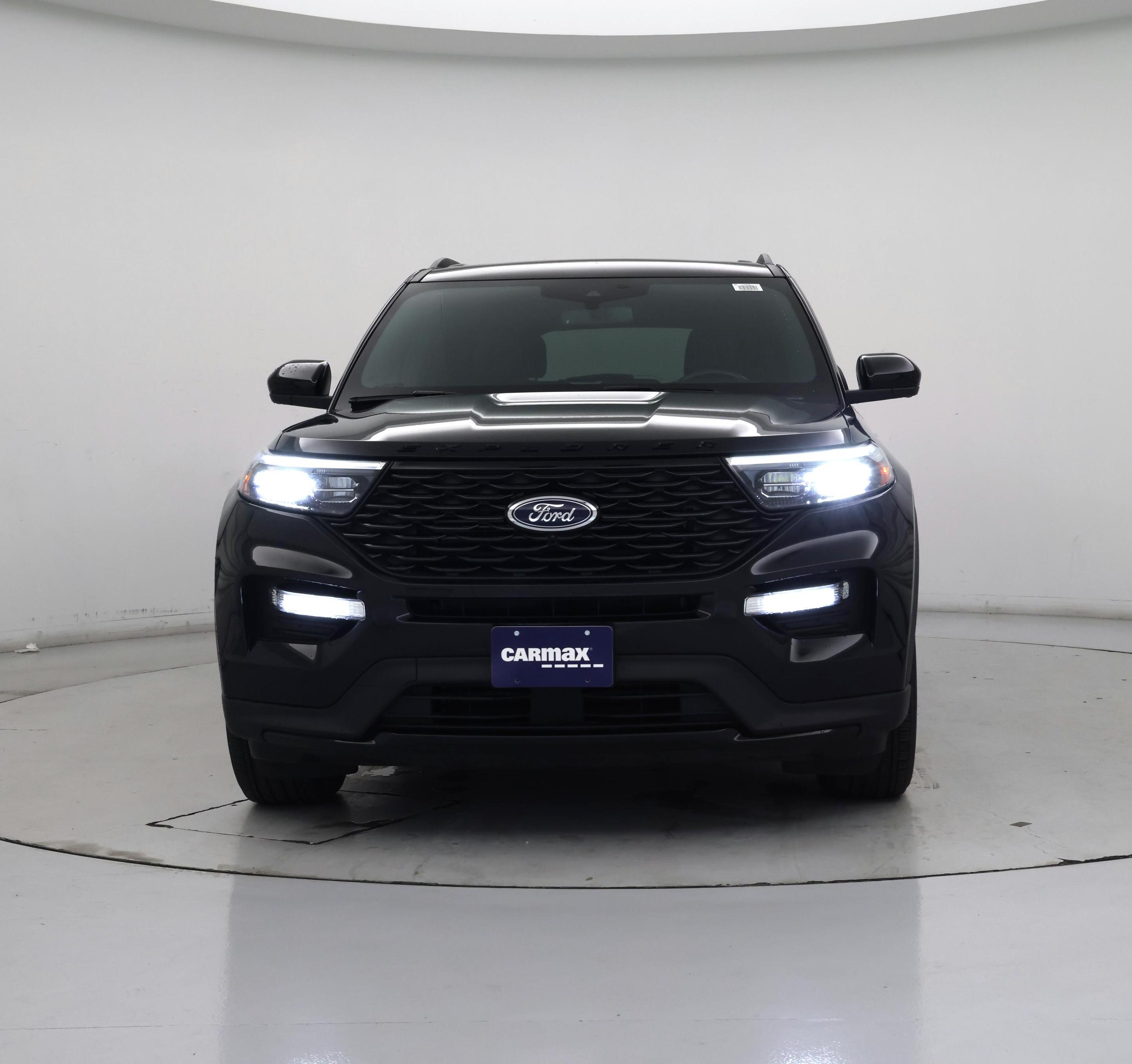 Thumbnail: 2023 Ford Explorer - 5