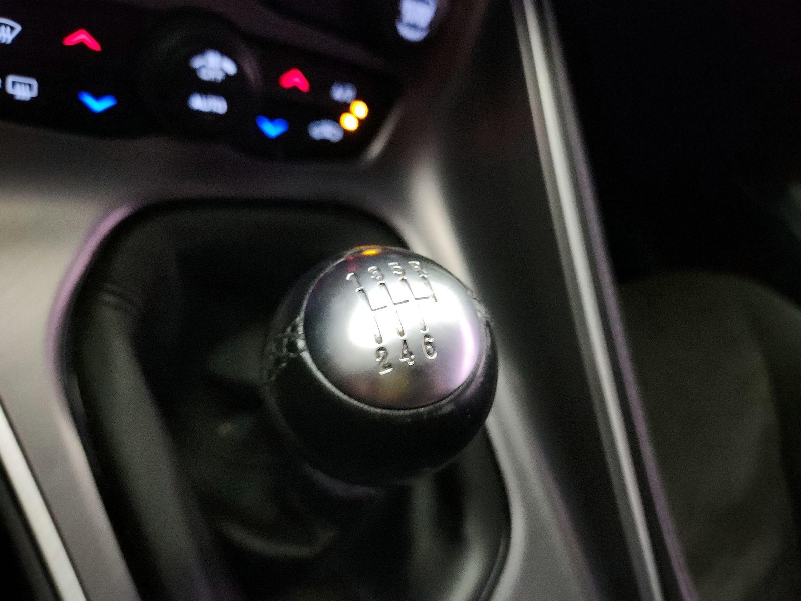 2021 Dodge Challenger R/T - Photo 16
