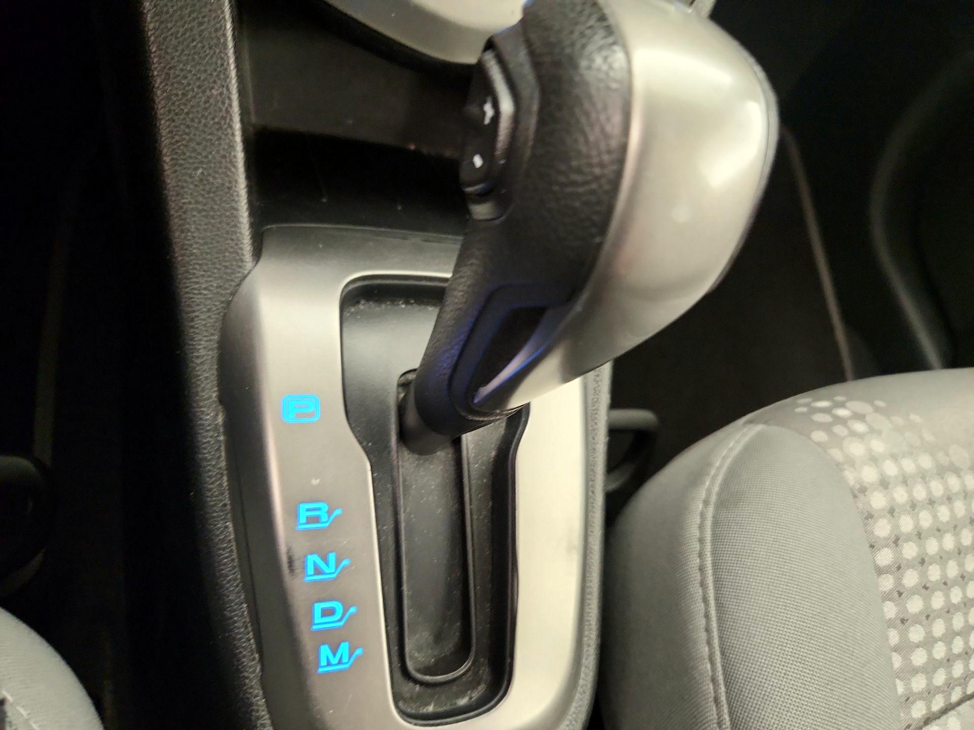 Thumbnail: 2015 Chevrolet Sonic - 16