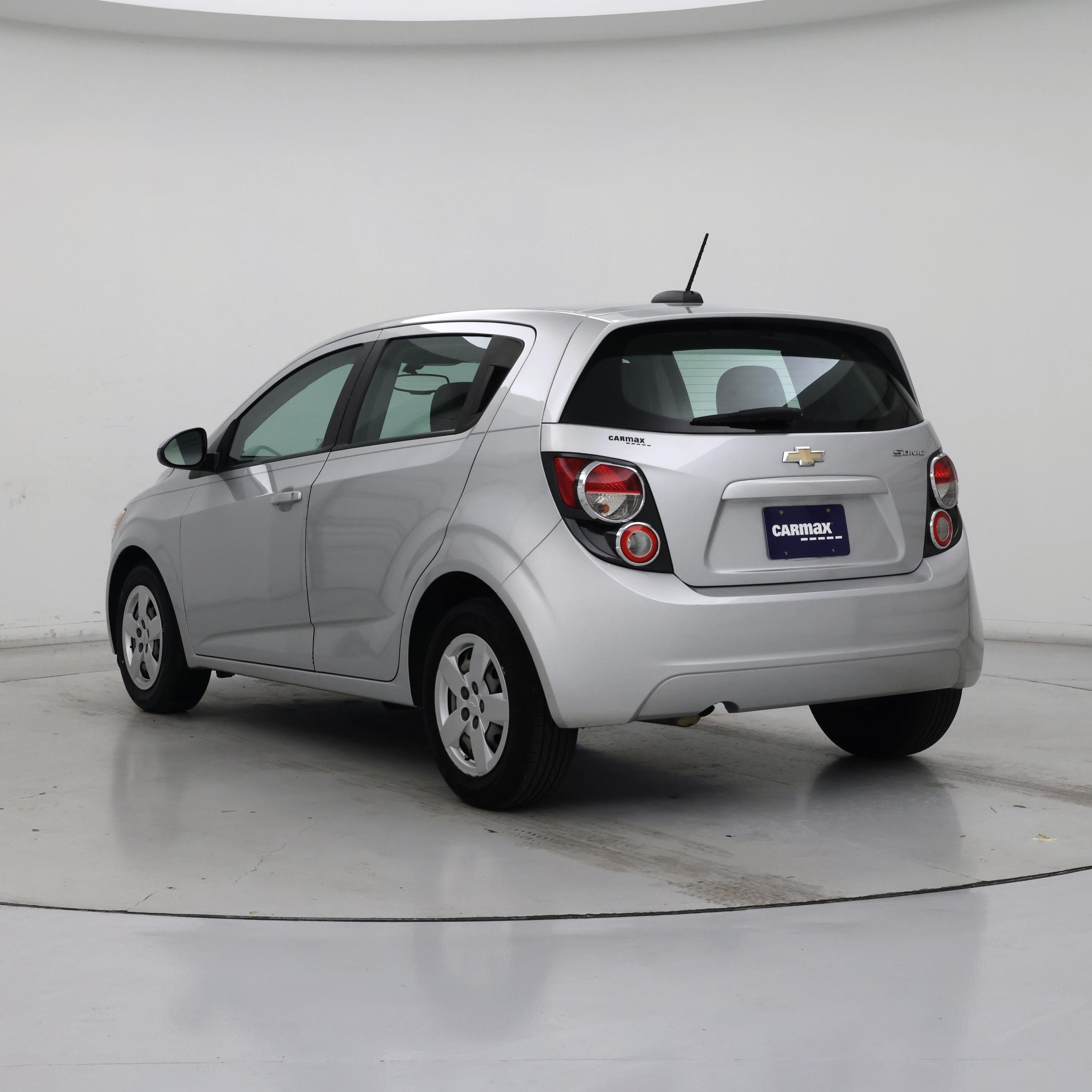 Thumbnail: 2015 Chevrolet Sonic - 2