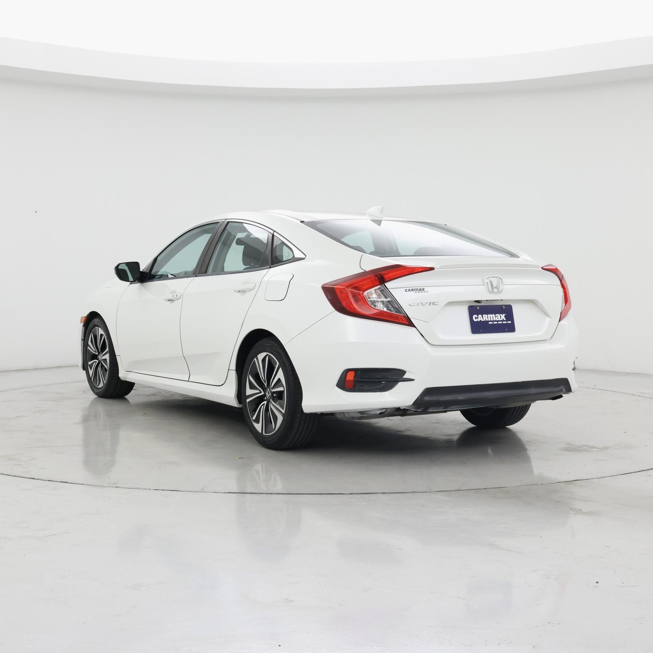 Thumbnail: 2017 Honda Civic - 2