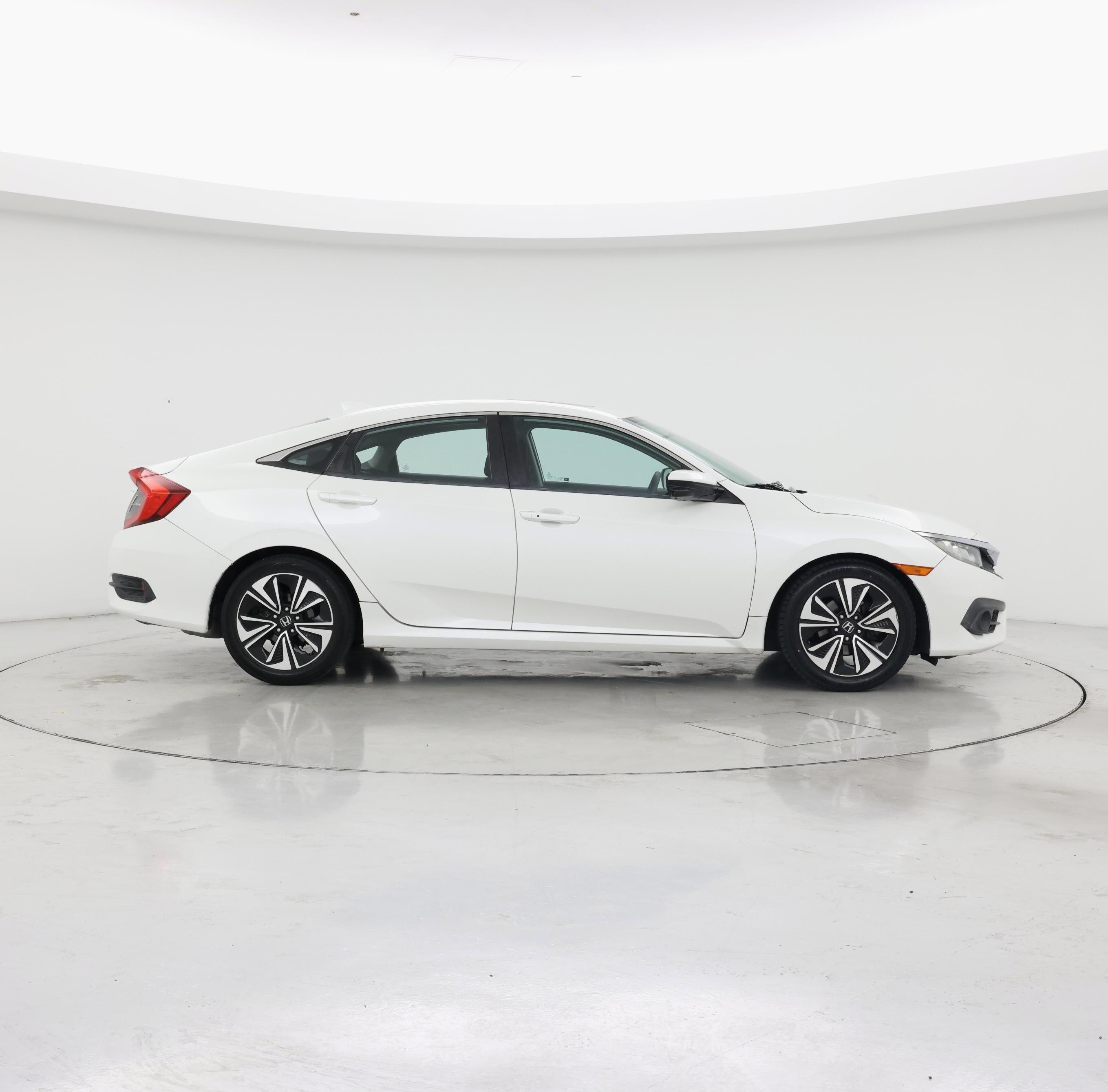 Thumbnail: 2017 Honda Civic - 7