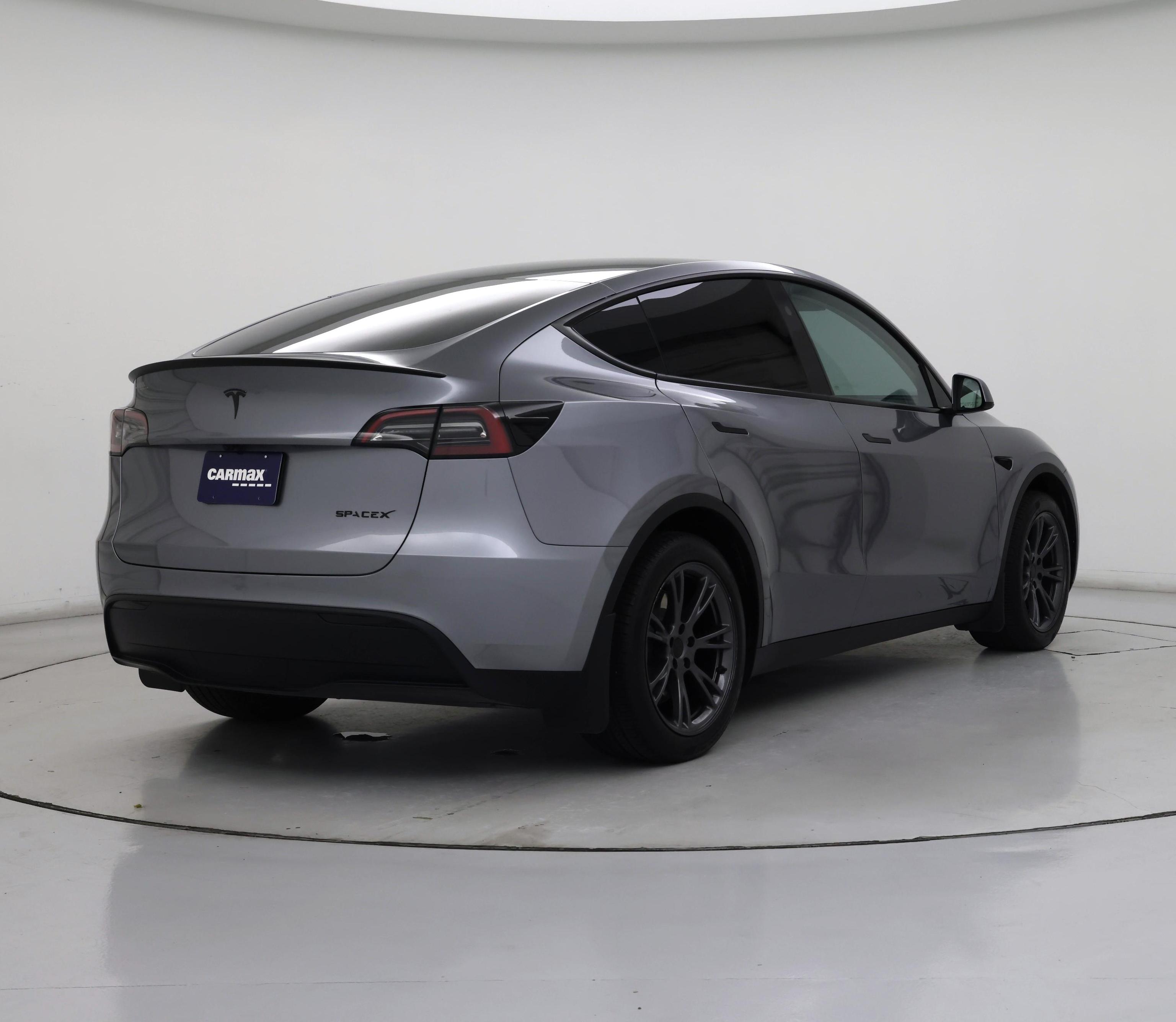 Thumbnail: 2024 Tesla Model Y - 8