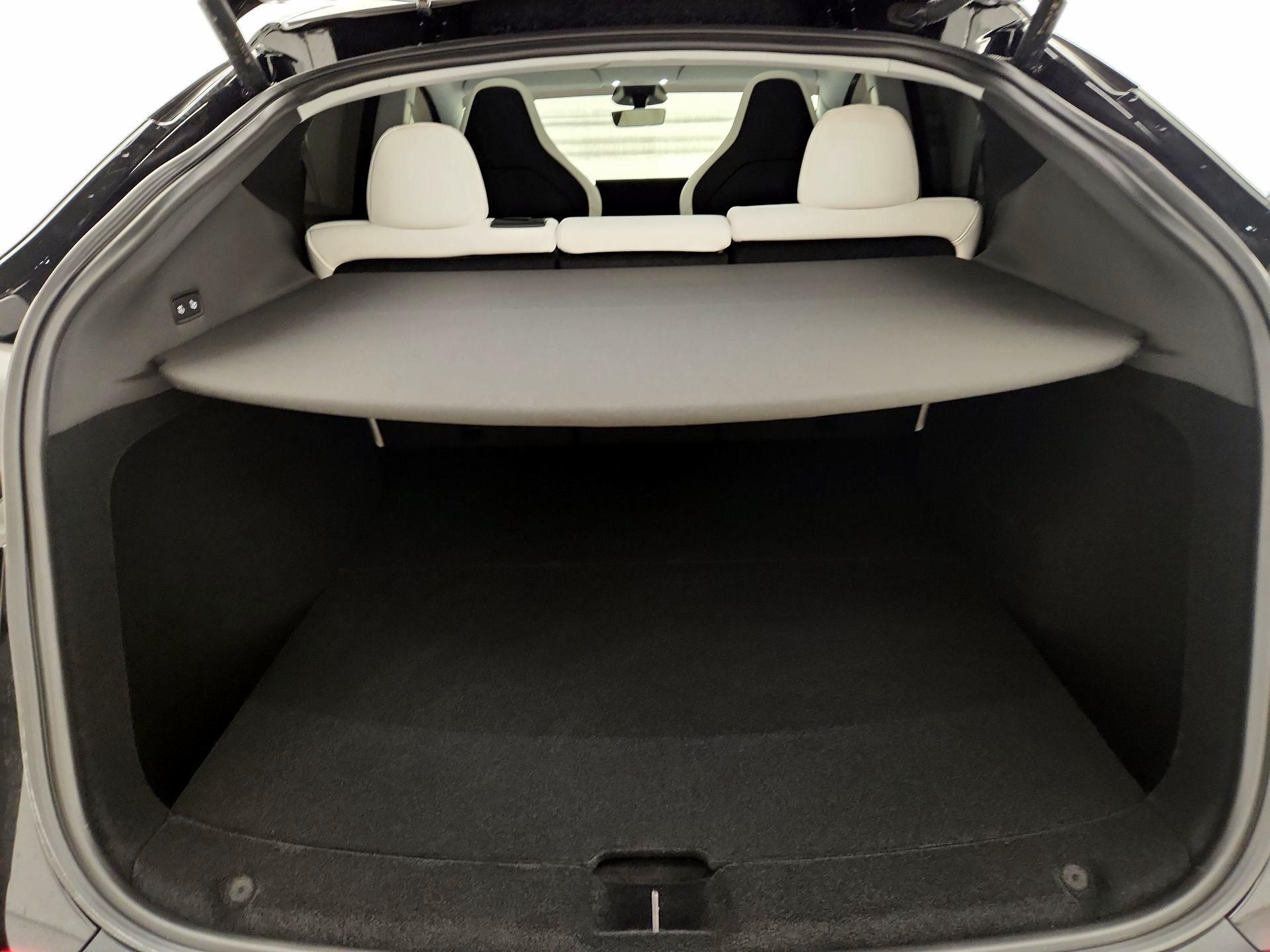 Thumbnail: 2026 Tesla Model Y - 20