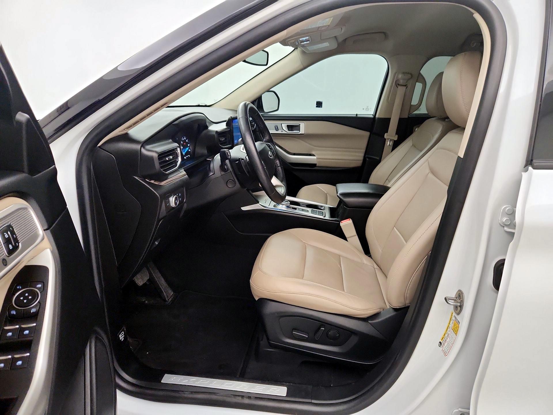 Thumbnail: 2021 Ford Explorer - 11