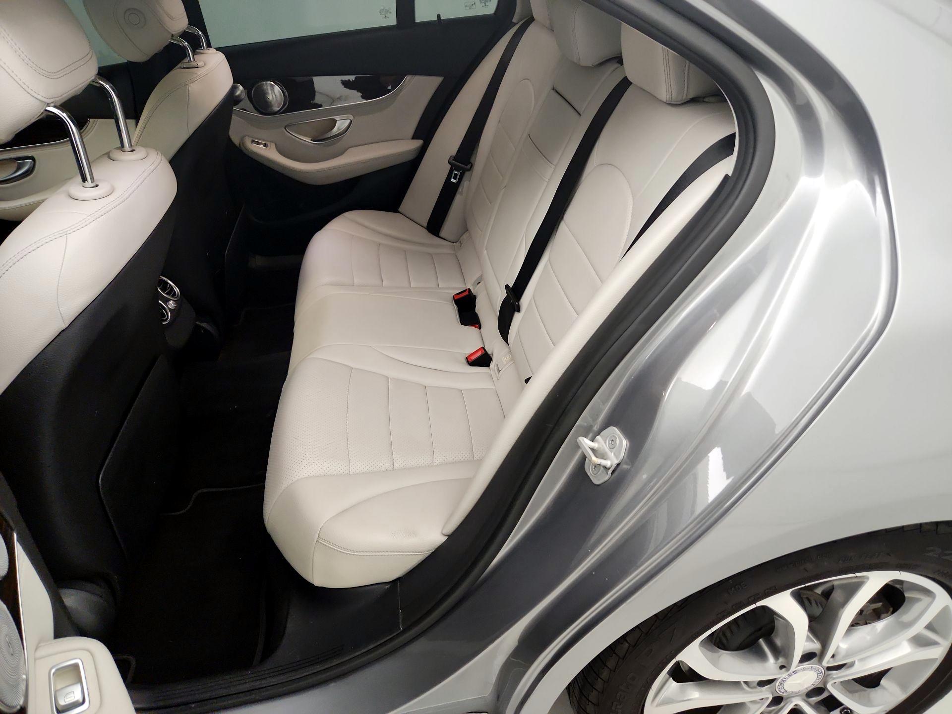 Thumbnail: 2015 Mercedes-Benz C-Class - 19