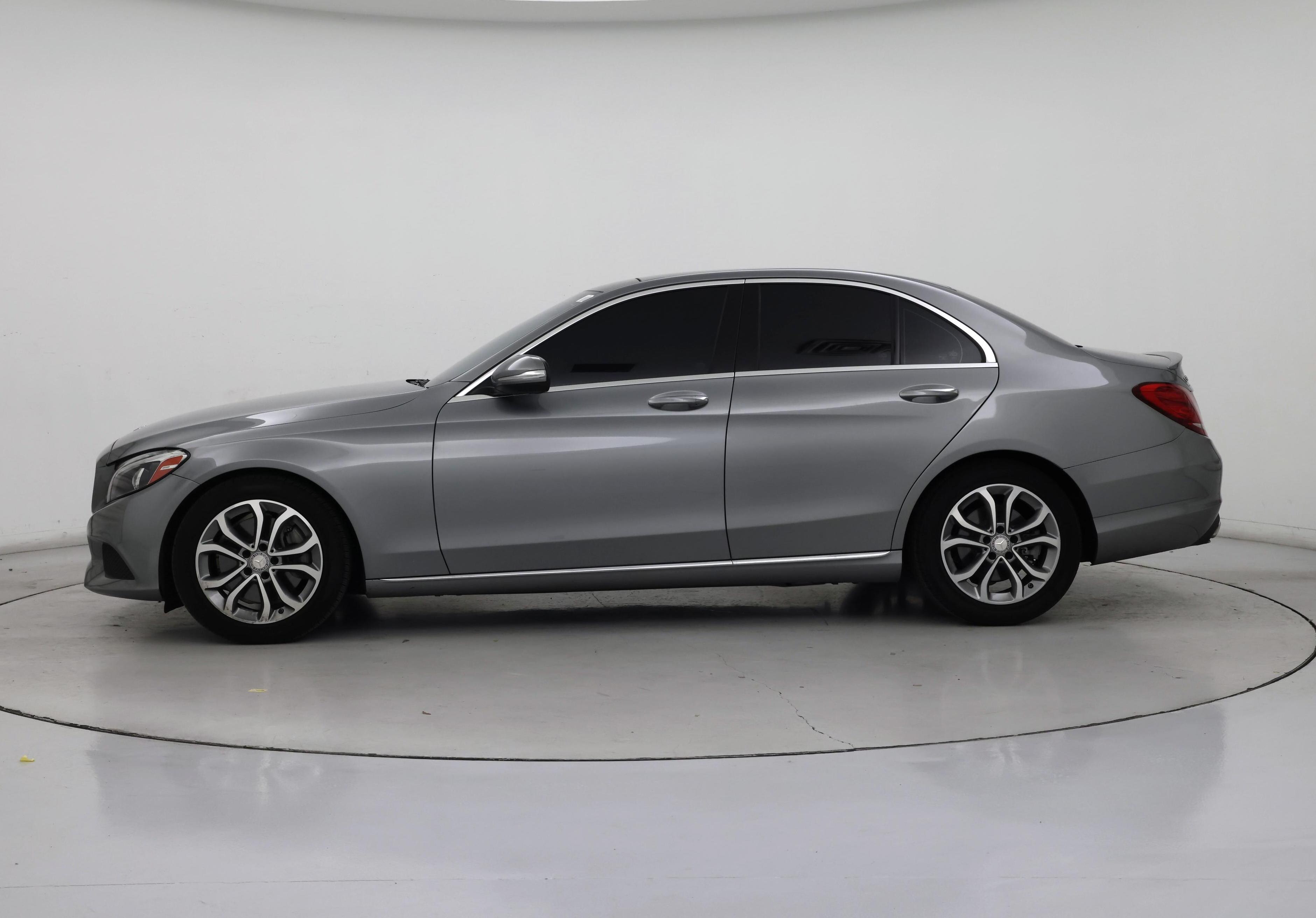 Thumbnail: 2015 Mercedes-Benz C-Class - 3